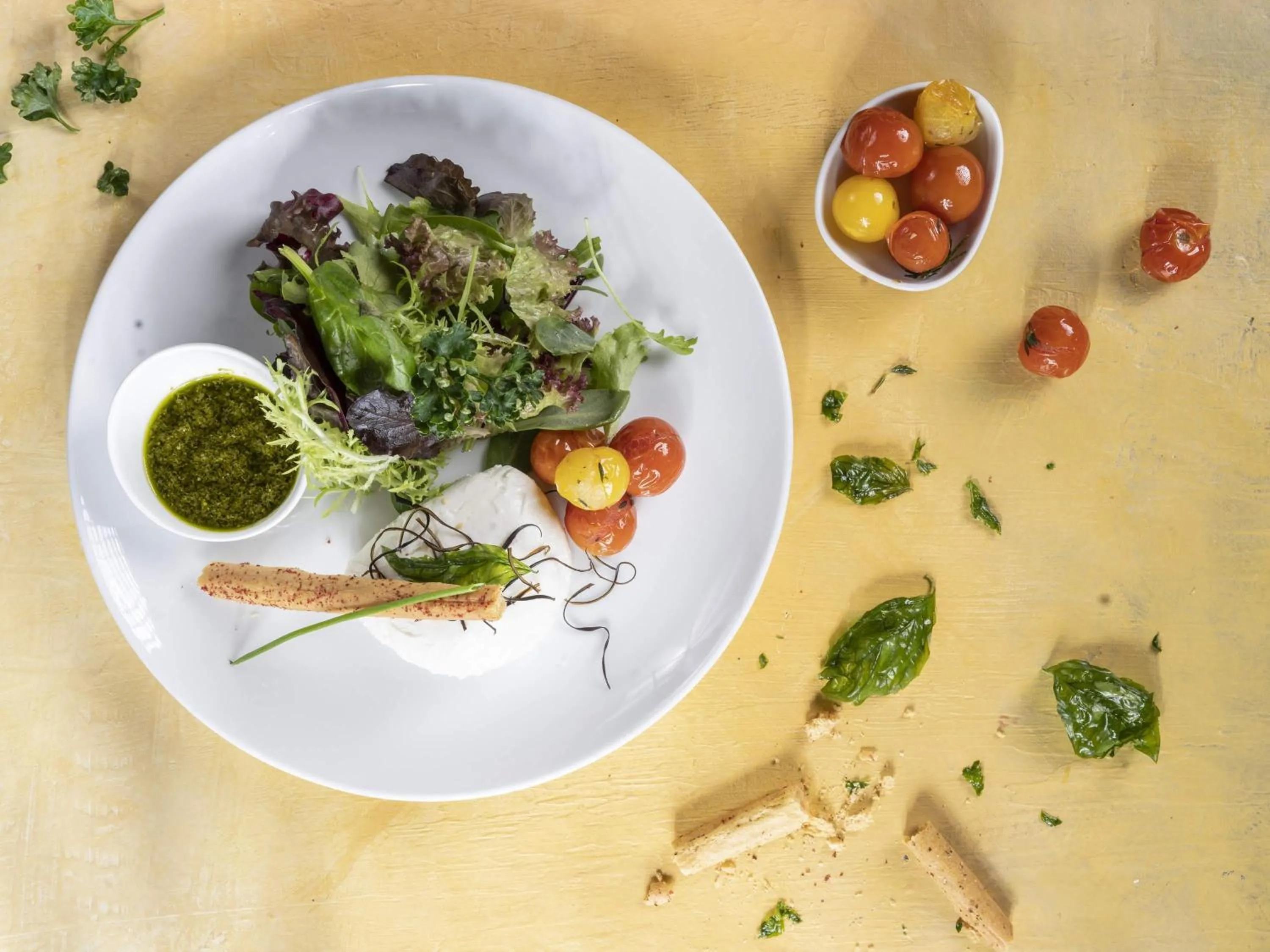 Lounge or bar in Movenpick Hotel & Residences Hajar Tower Makkah