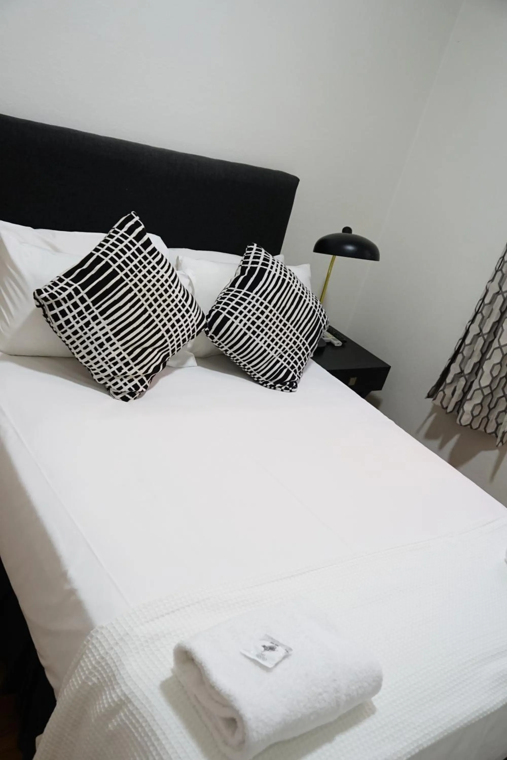 Bed in The Tamworth Hotel