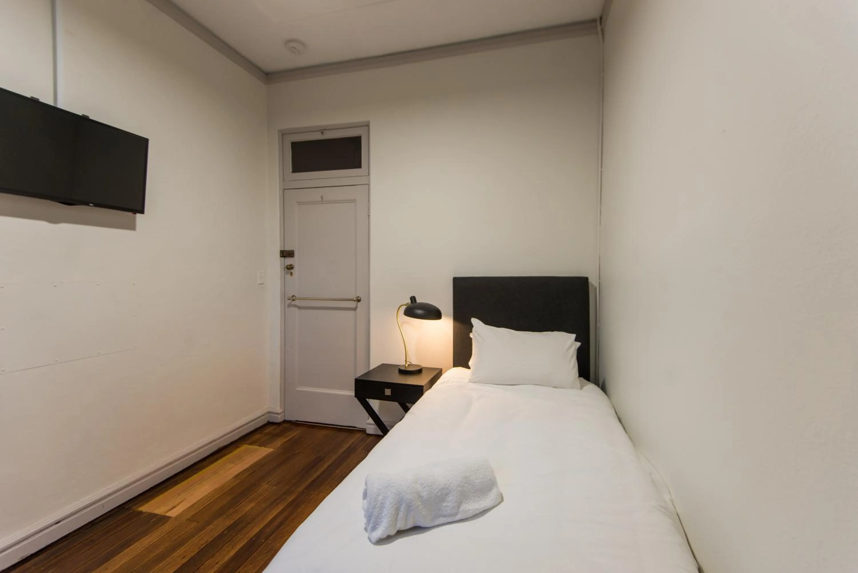 Photo of the whole room, Bed in The Tamworth Hotel