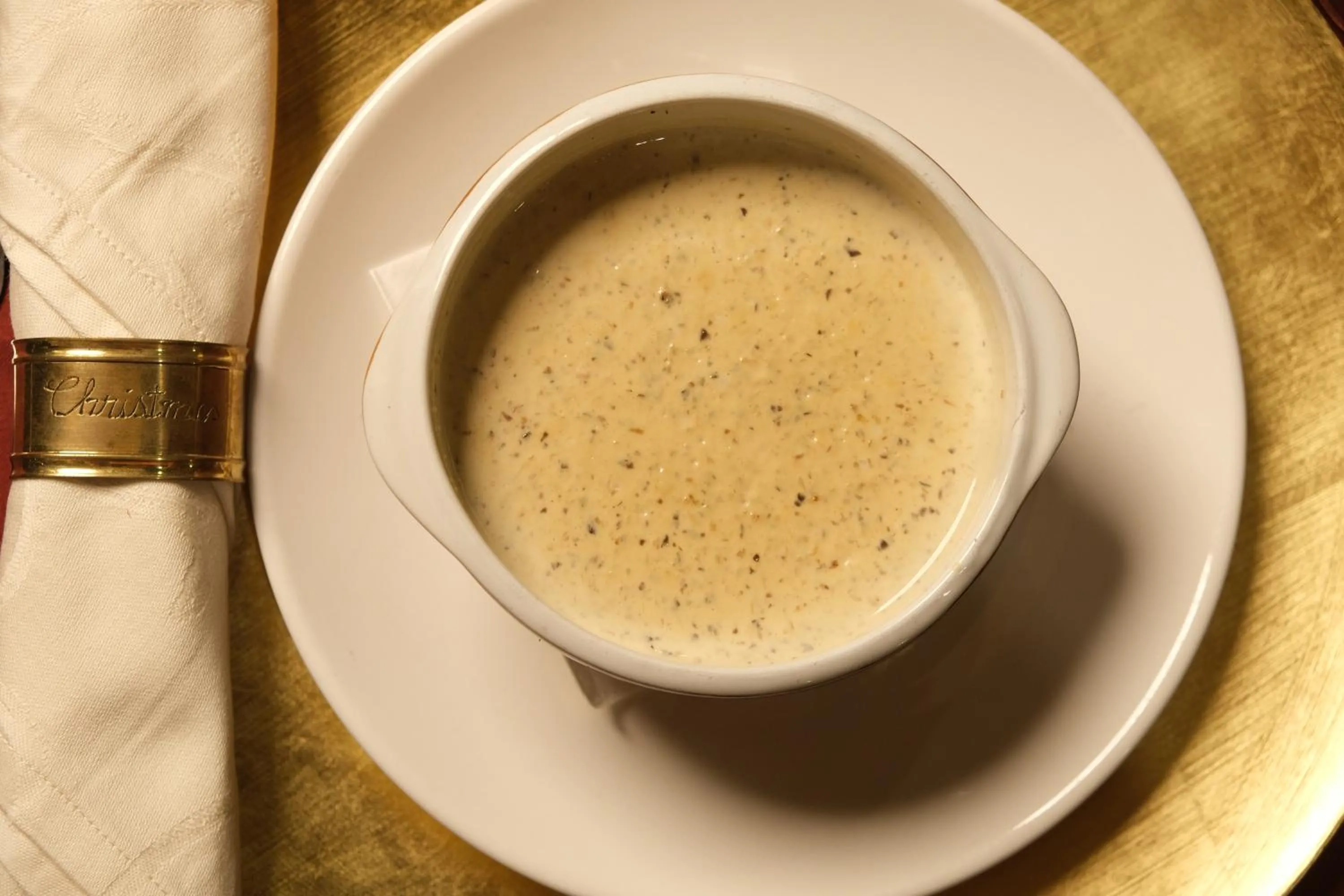 Restaurant/places to eat in Le Cedrus Hotel