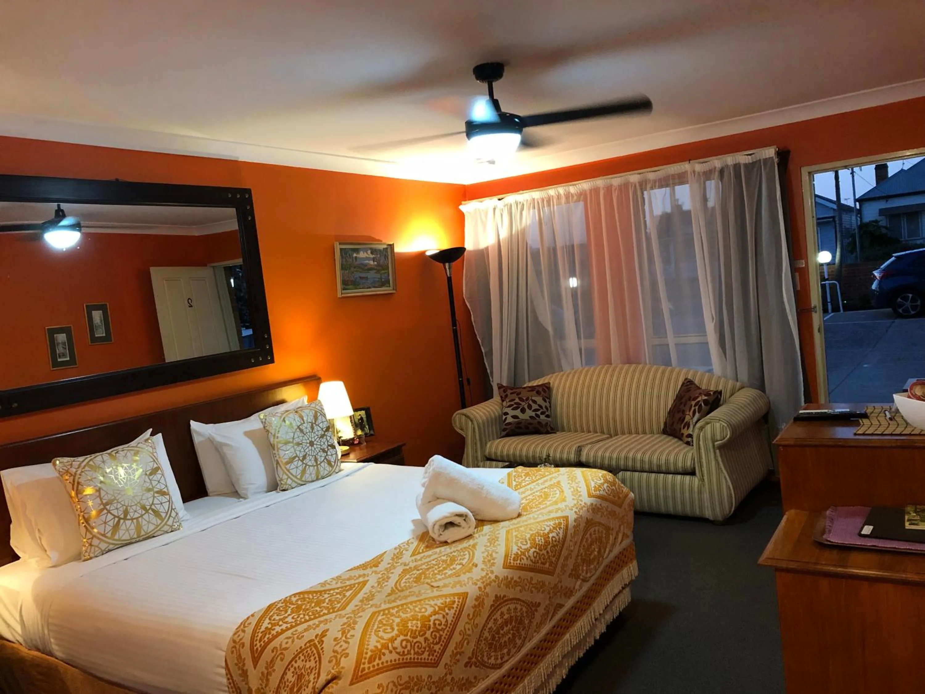 Bed in Aussie Rest Motel