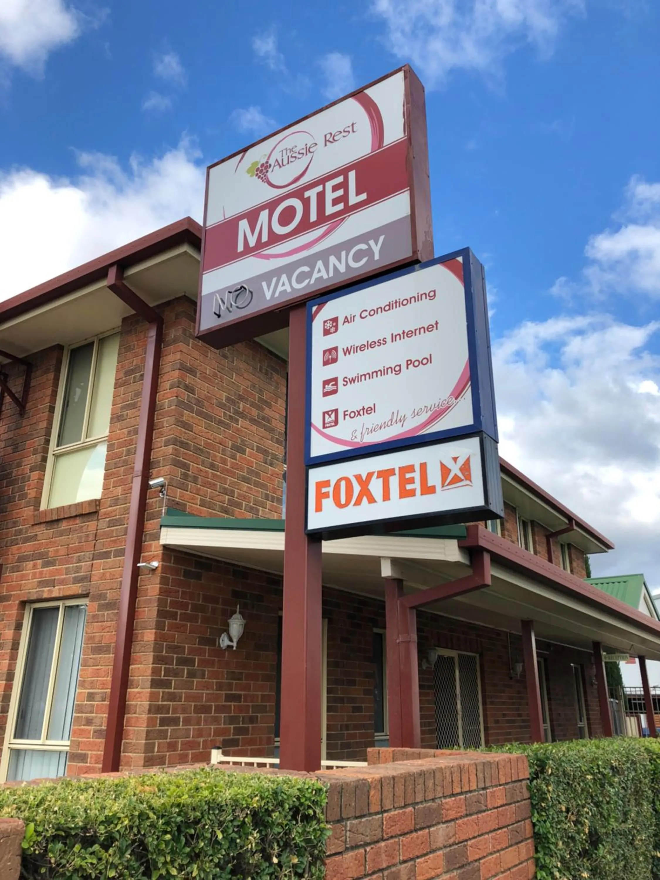 Street view in Aussie Rest Motel