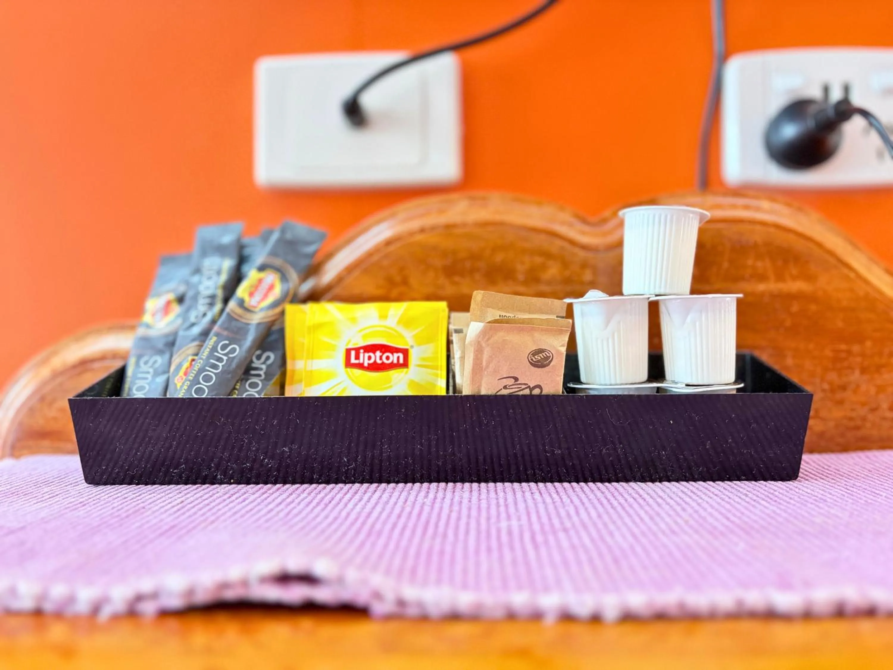 Coffee/tea facilities in Aussie Rest Motel