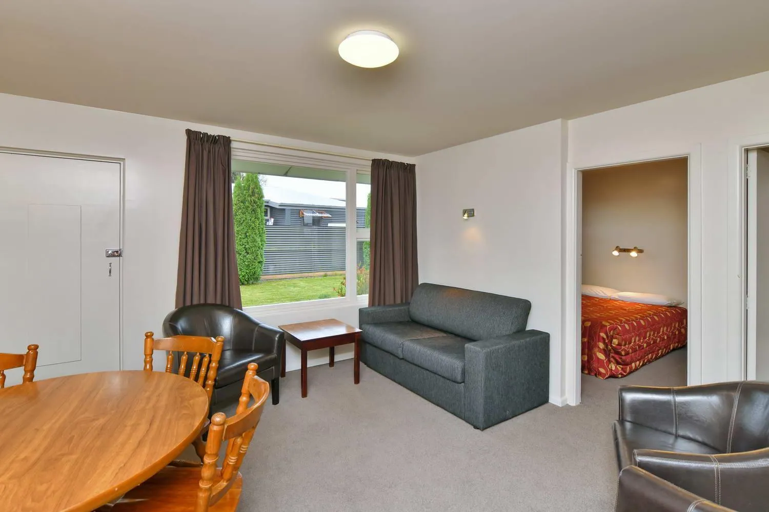 Seating area in Wayside Motel