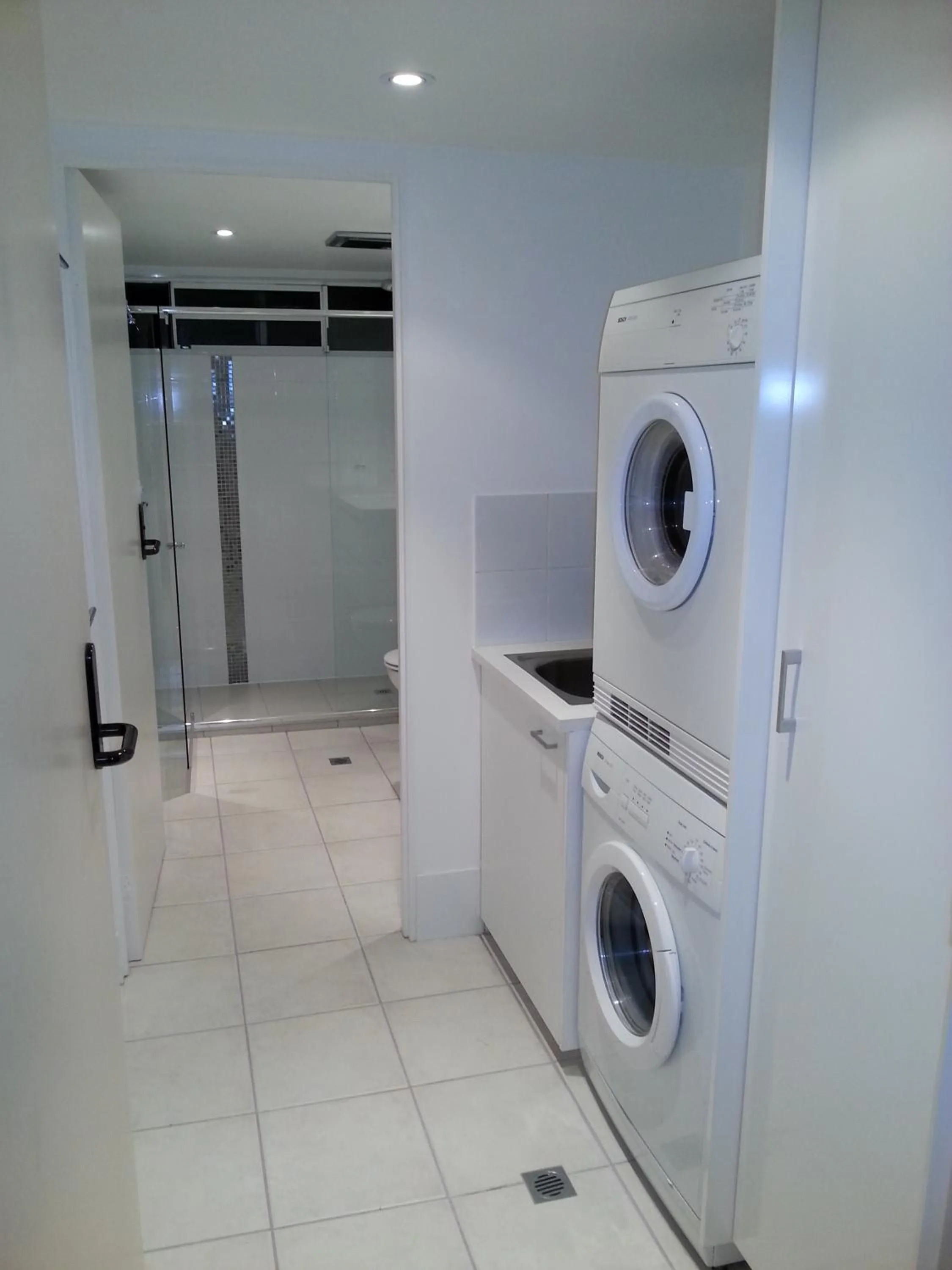 Shower in Bali Hai Apartments Noosa