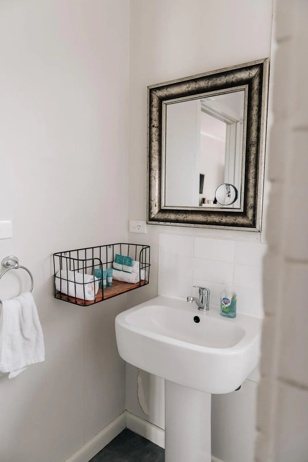 Bathroom in Port Albert Motel
