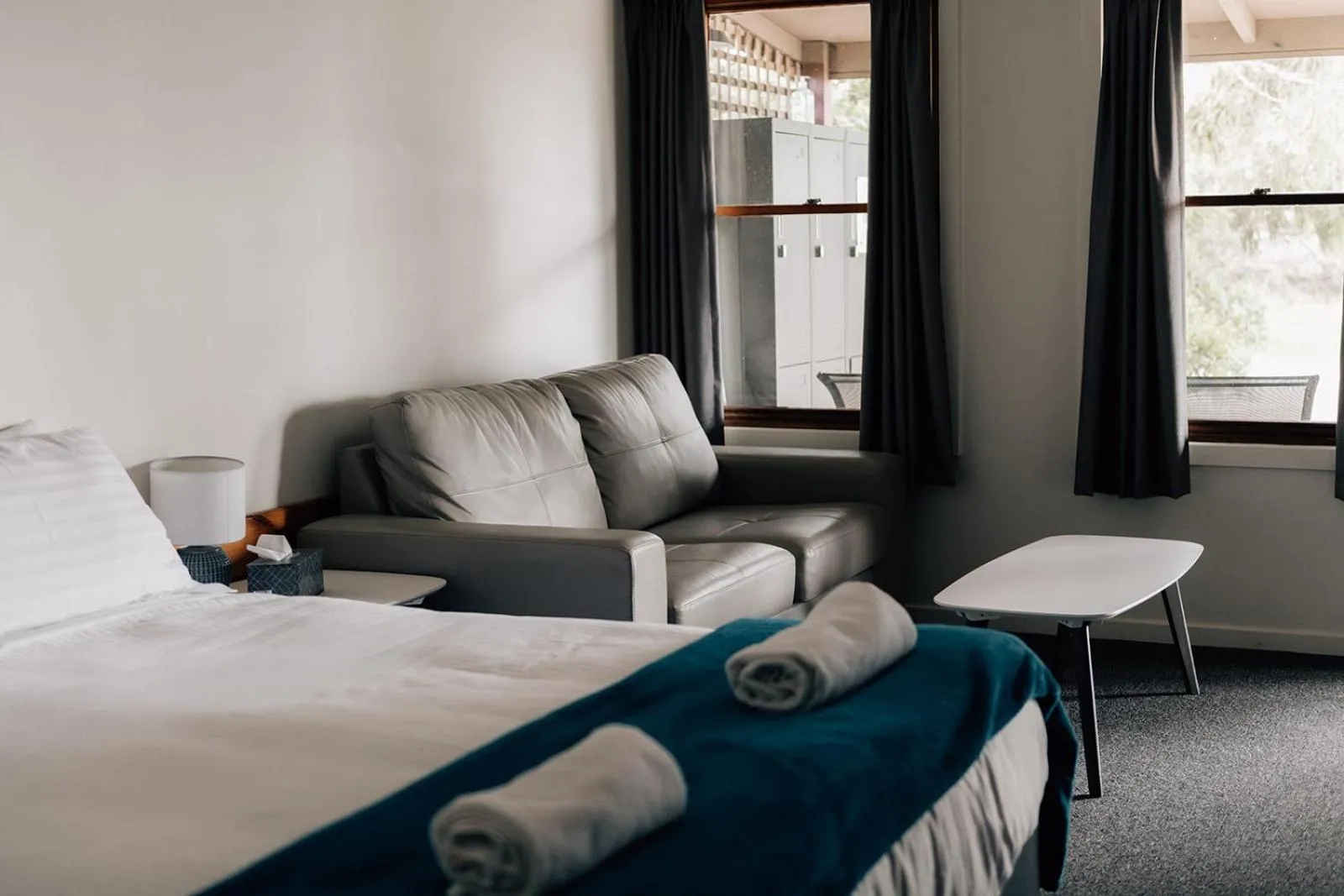 Bed in Port Albert Motel