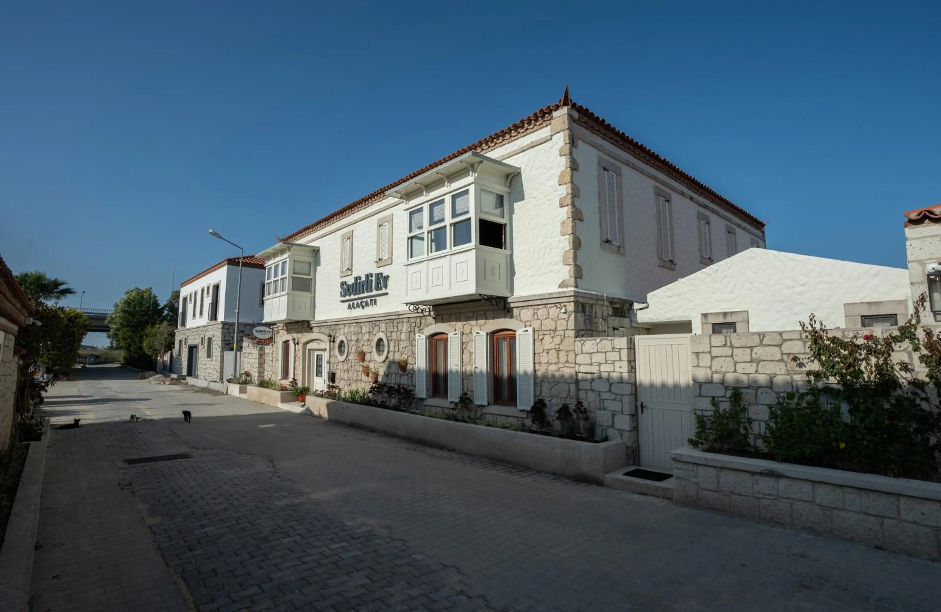 Property building in Sedirli Ev