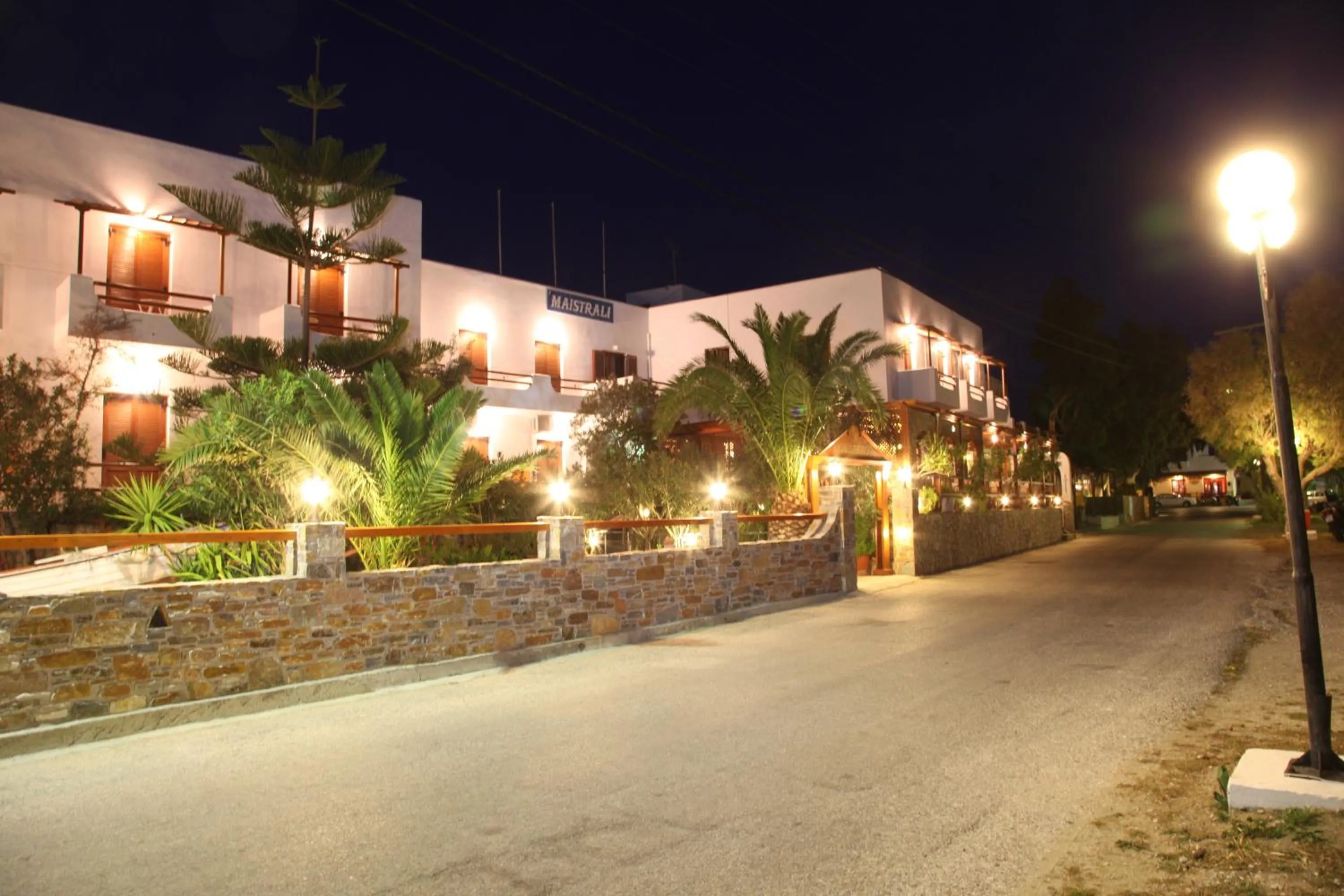 Property building in Maistrali