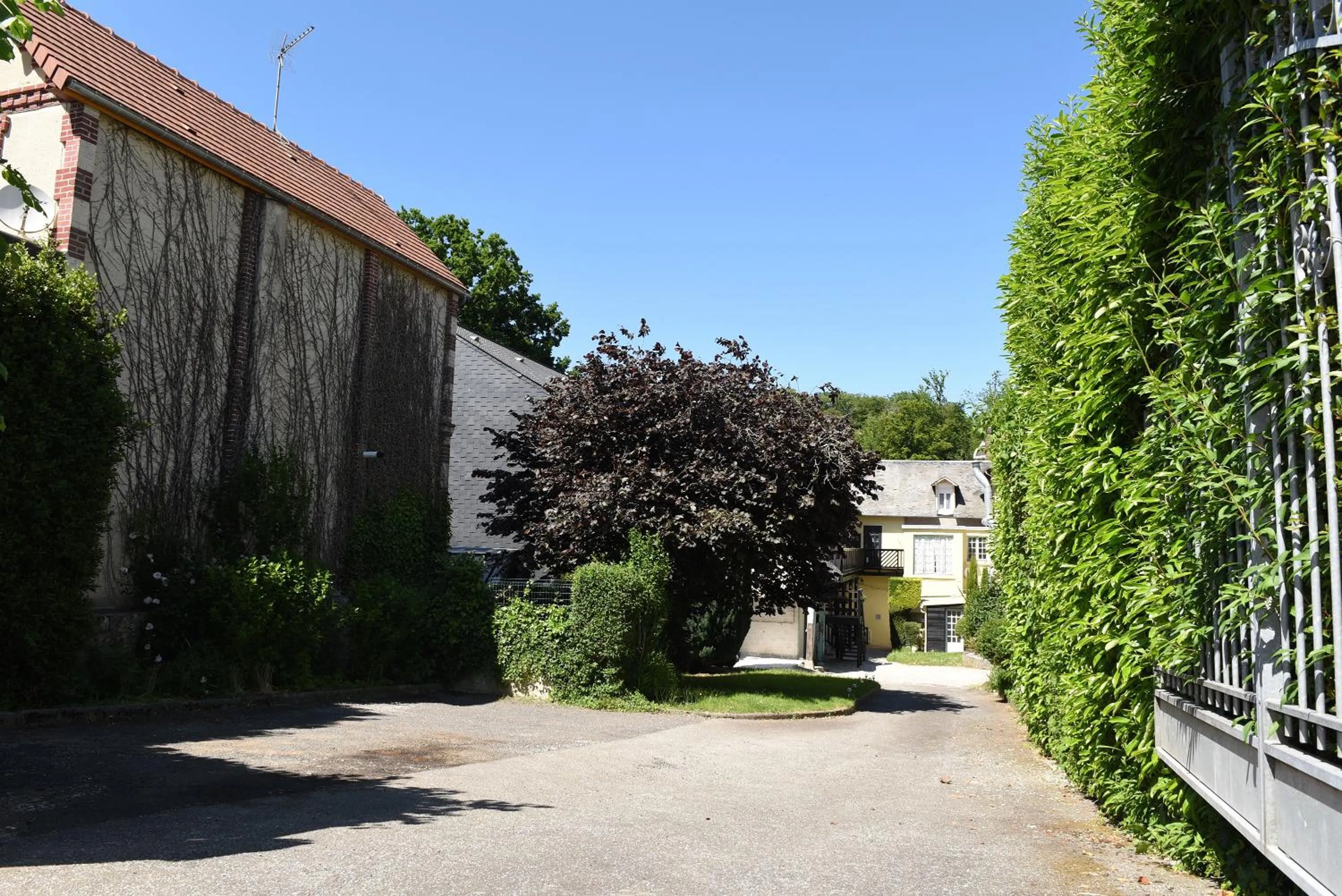 Garden in Hôtel Normandie Spa