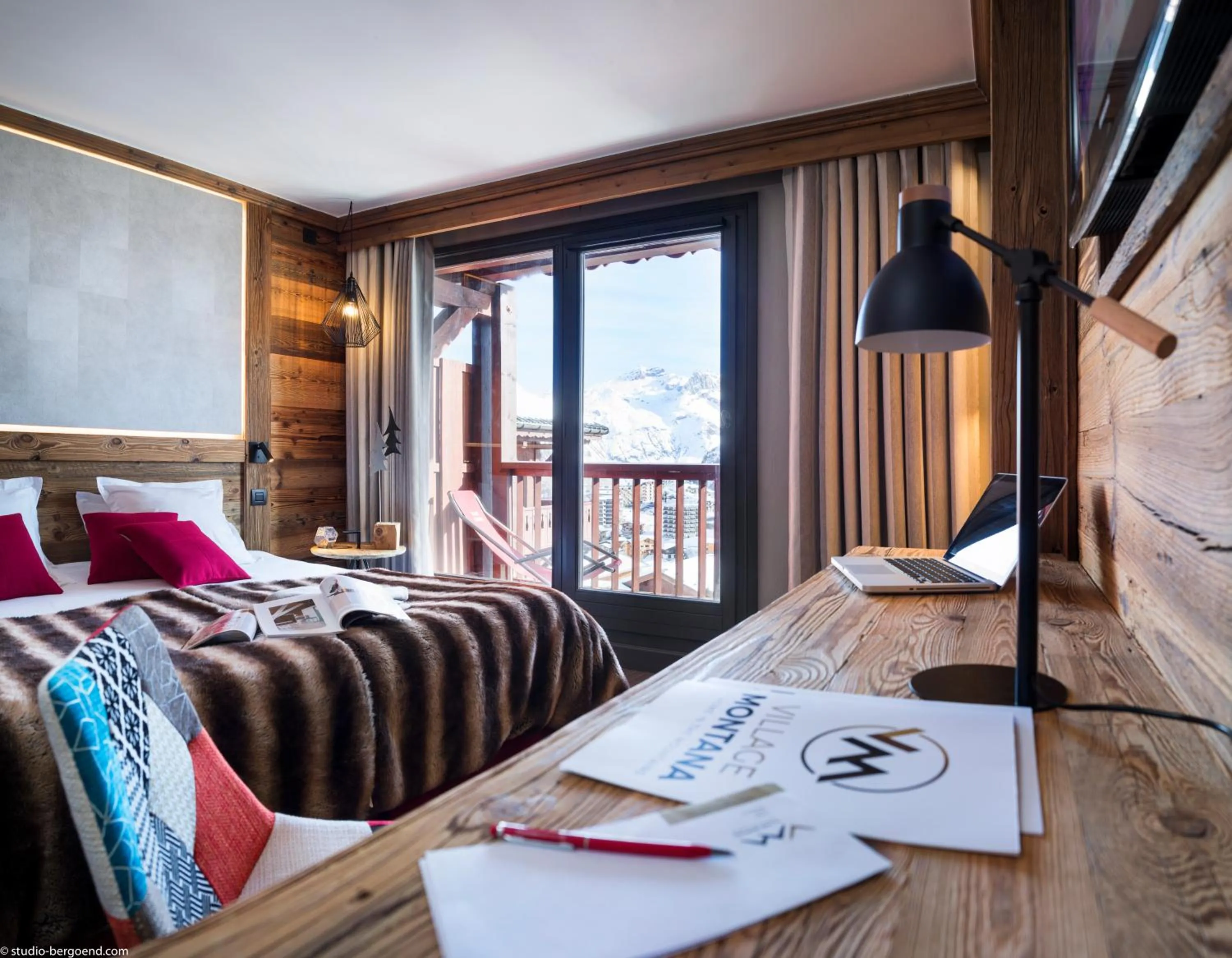 Bedroom, Bed in Hôtel Village Montana by Les Etincelles