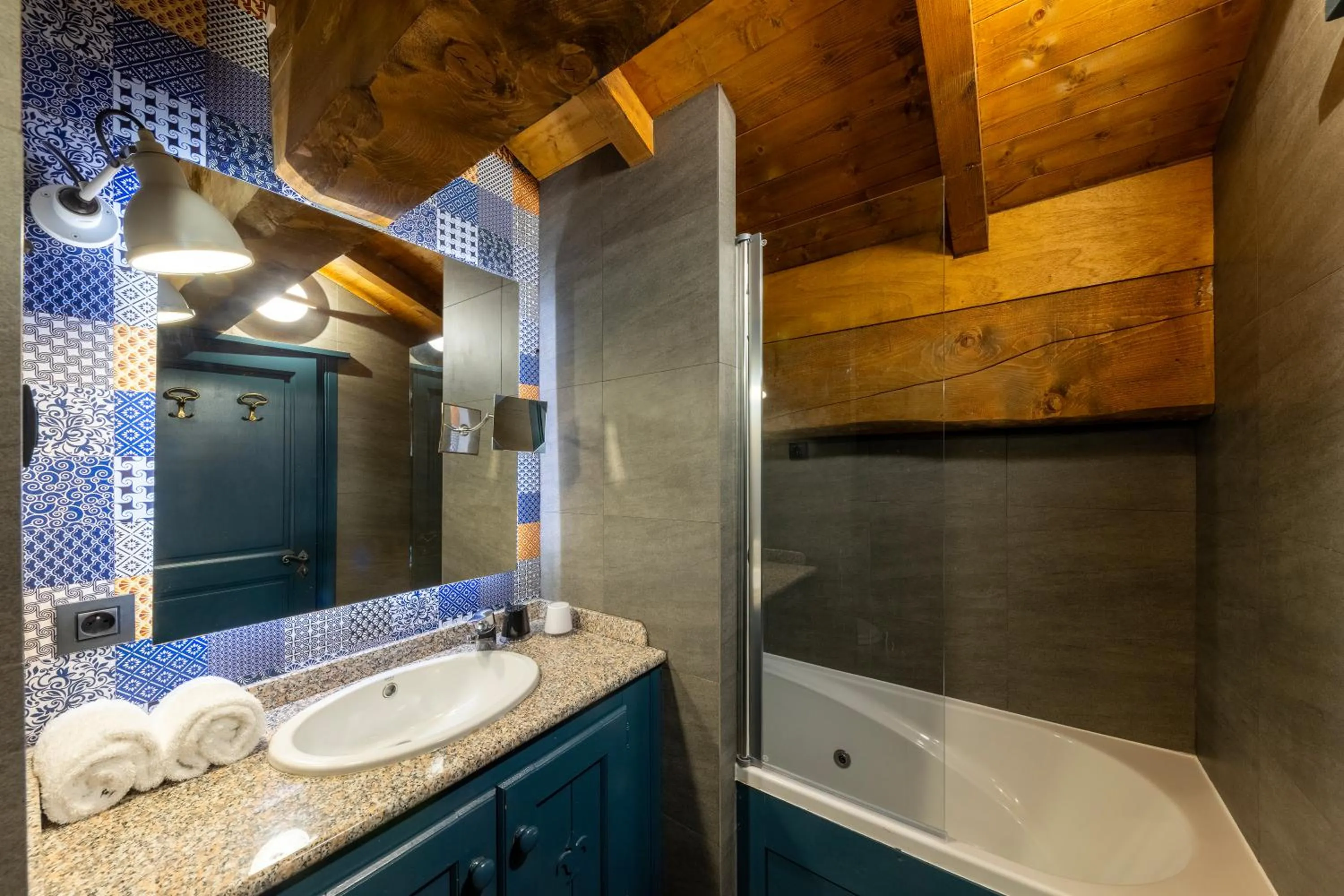 Bathroom in Hôtel Village Montana by Les Etincelles