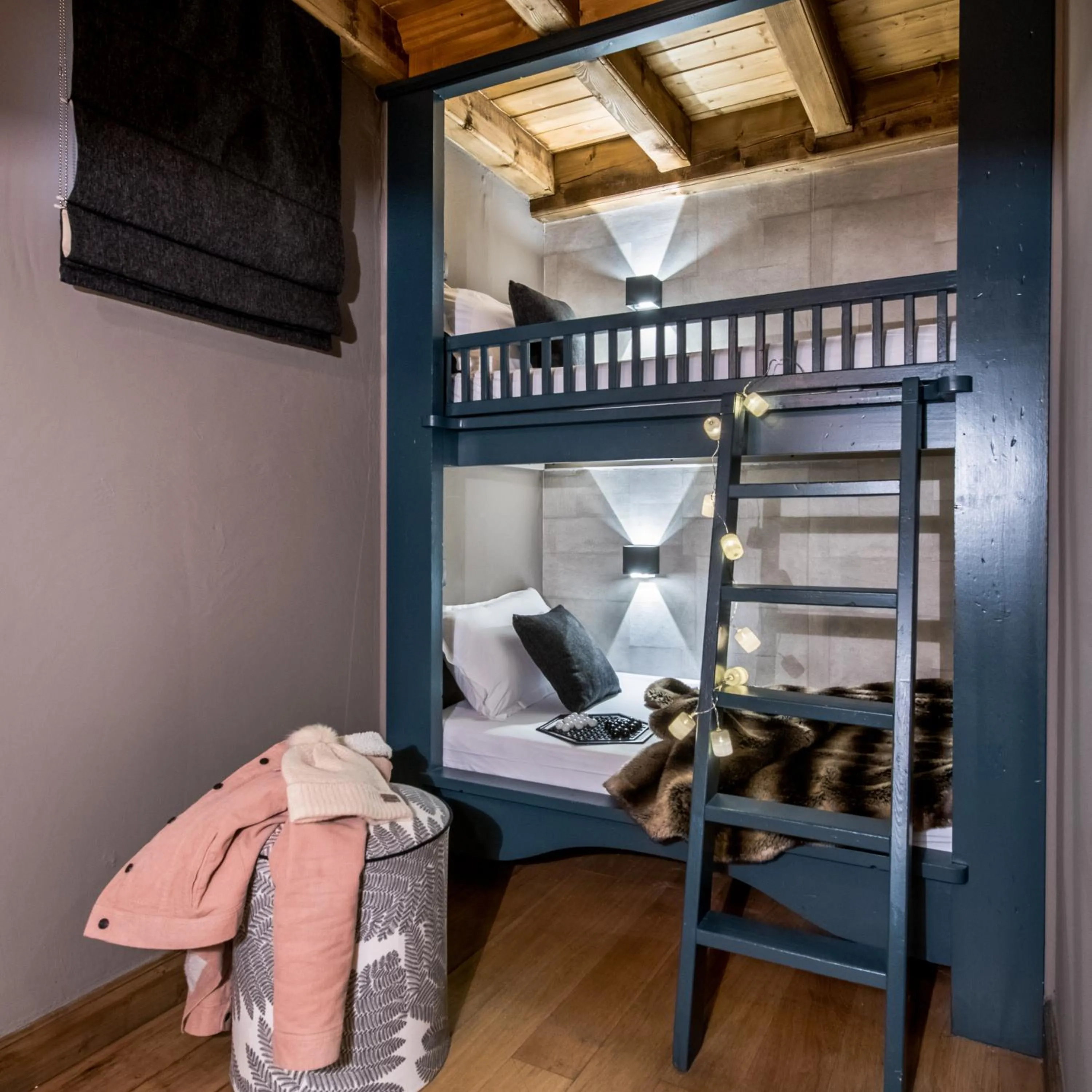 Bed in Hôtel Village Montana by Les Etincelles