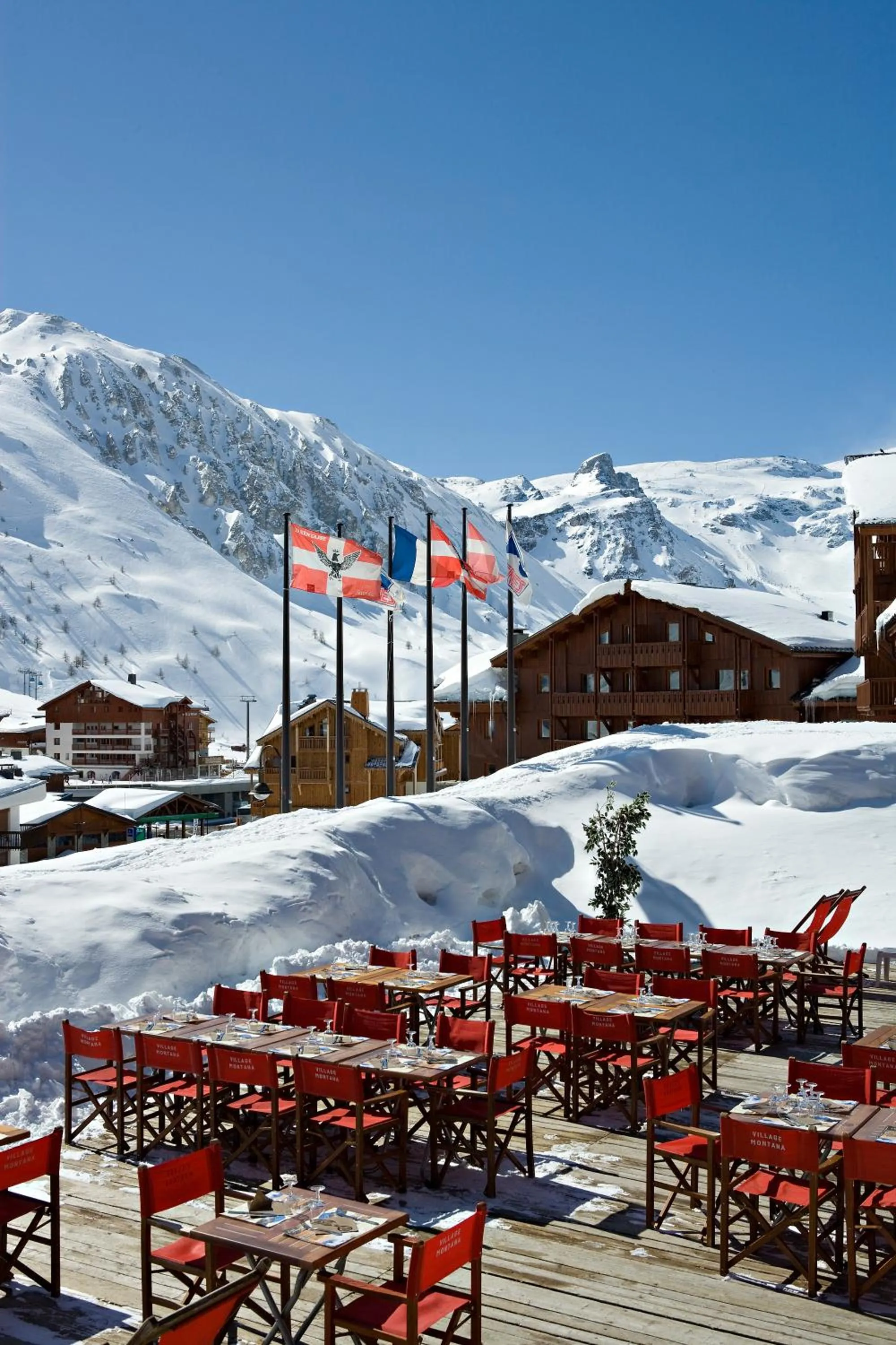 Restaurant/places to eat in Hôtel Village Montana by Les Etincelles