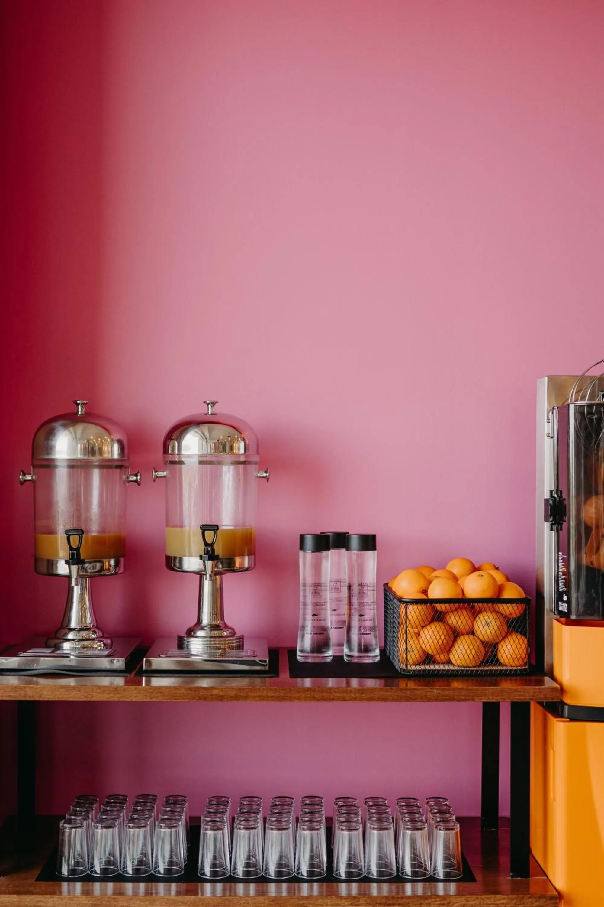 Restaurant/places to eat in Abba Comillas Hotel