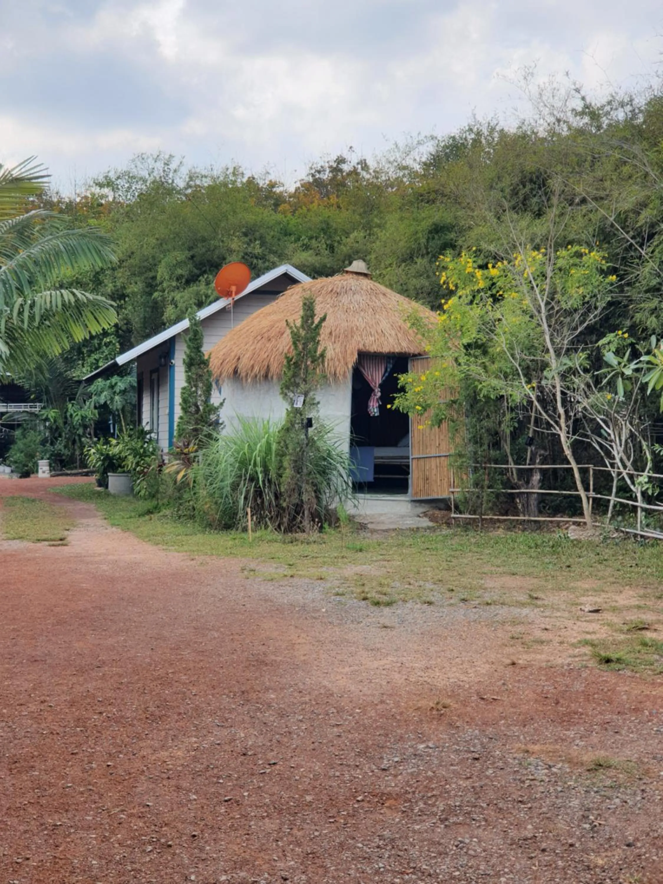 Saengcha Farm Resort