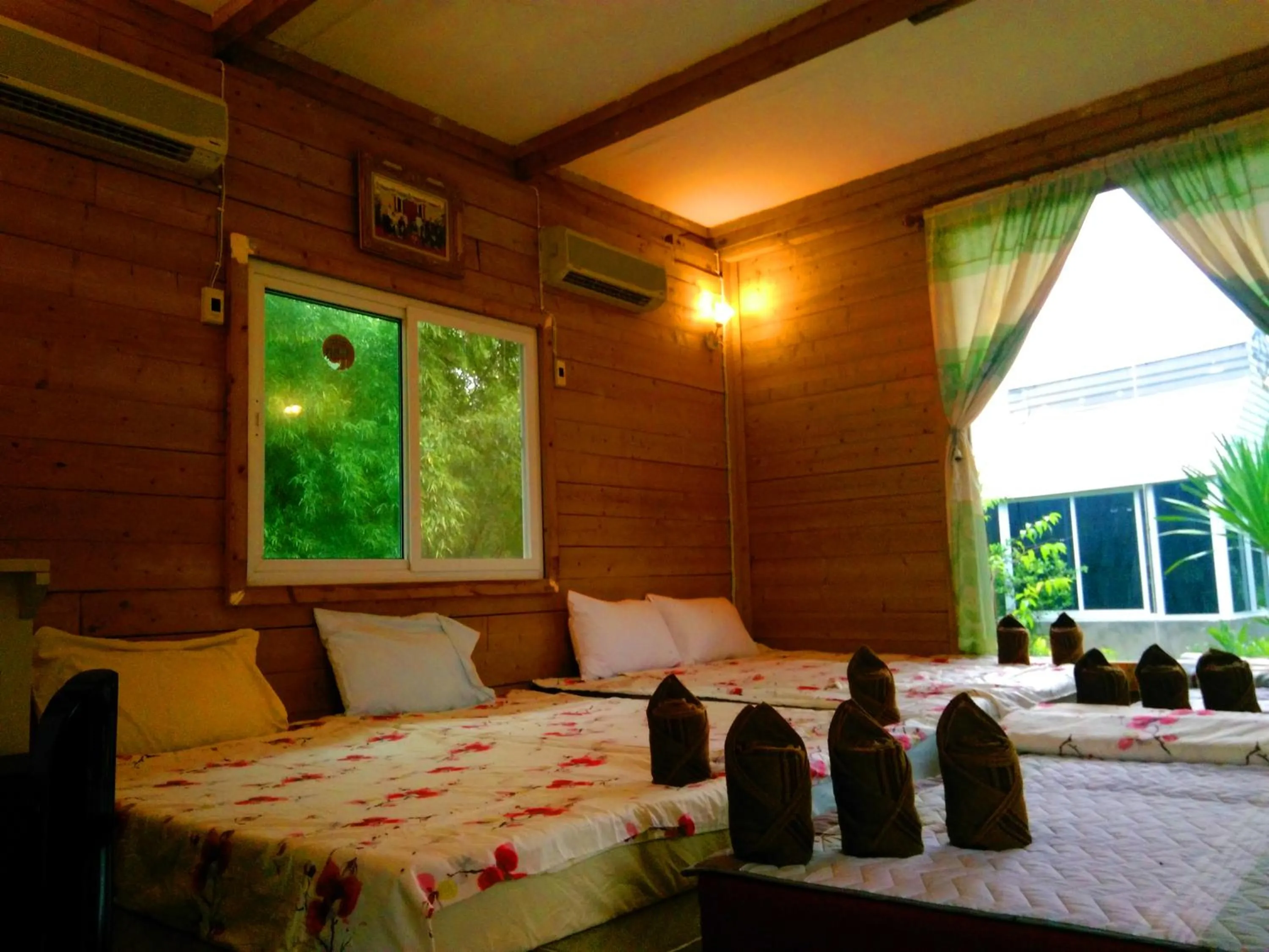 Bed in Saengcha Farm Resort