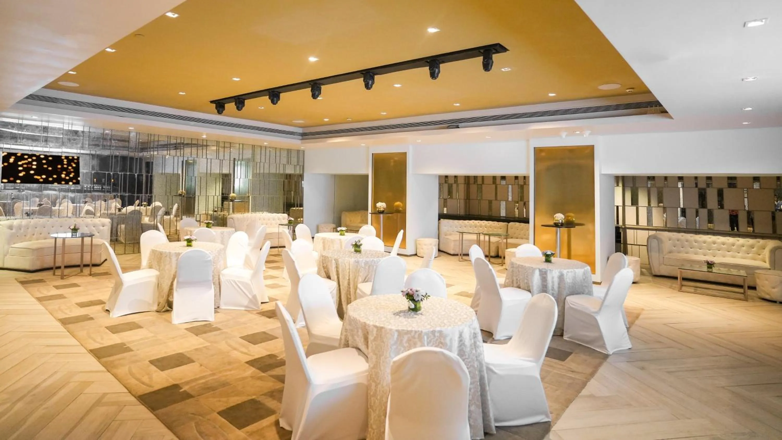 Meeting/conference room in InterContinental Marine Drive Mumbai by IHG