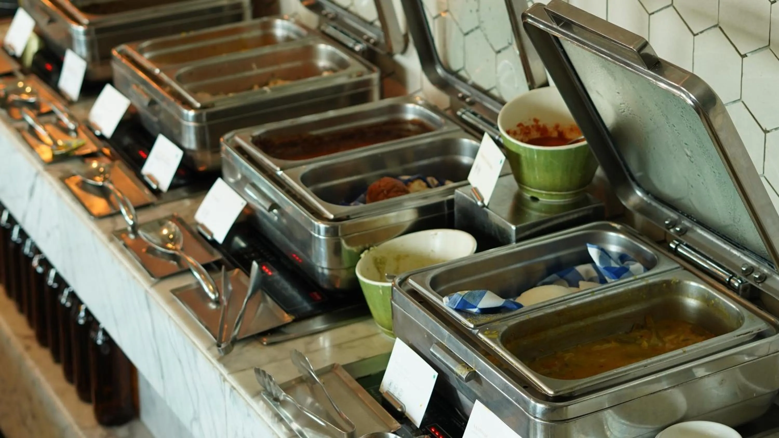 Breakfast in InterContinental Marine Drive Mumbai by IHG