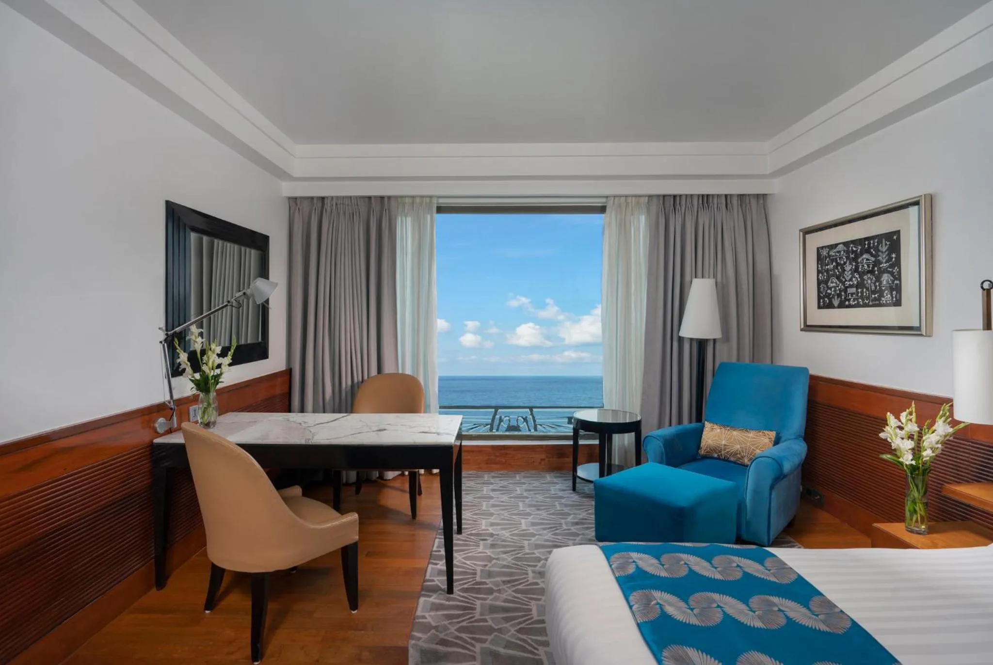 Photo of the whole room, Bed in InterContinental Marine Drive Mumbai by IHG