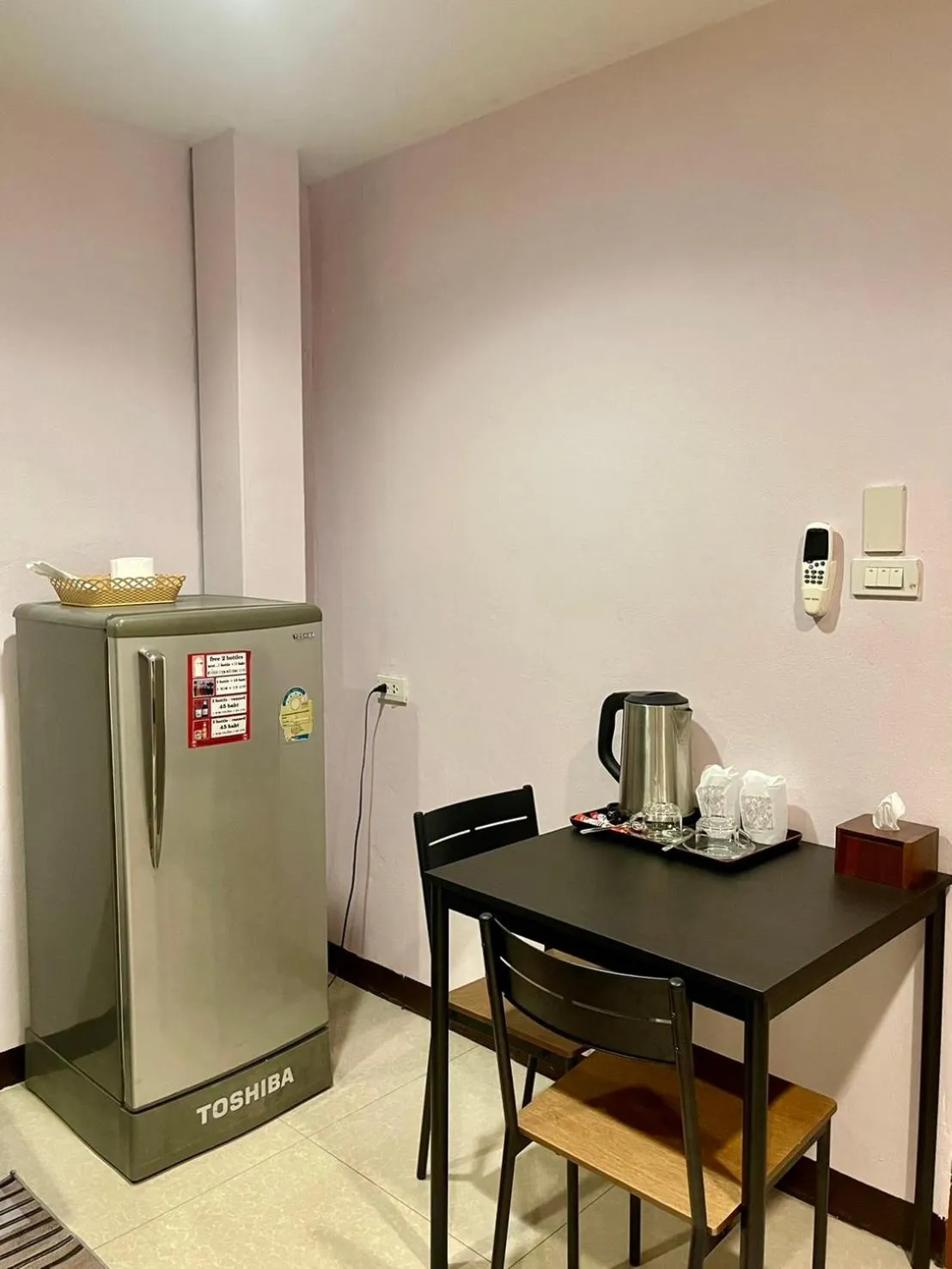 Dining area in Sampheng Apartment