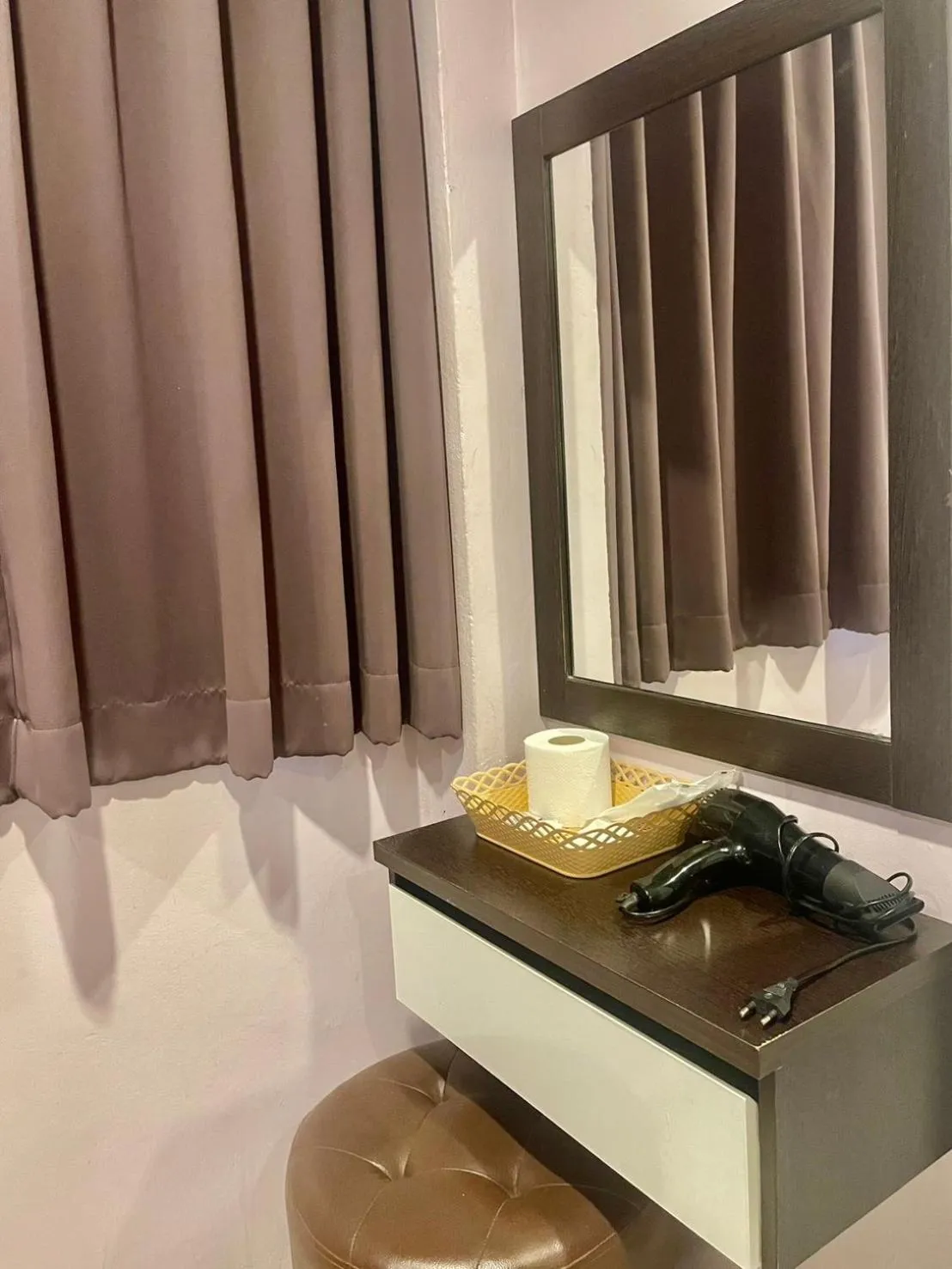 room service in Sampheng Apartment