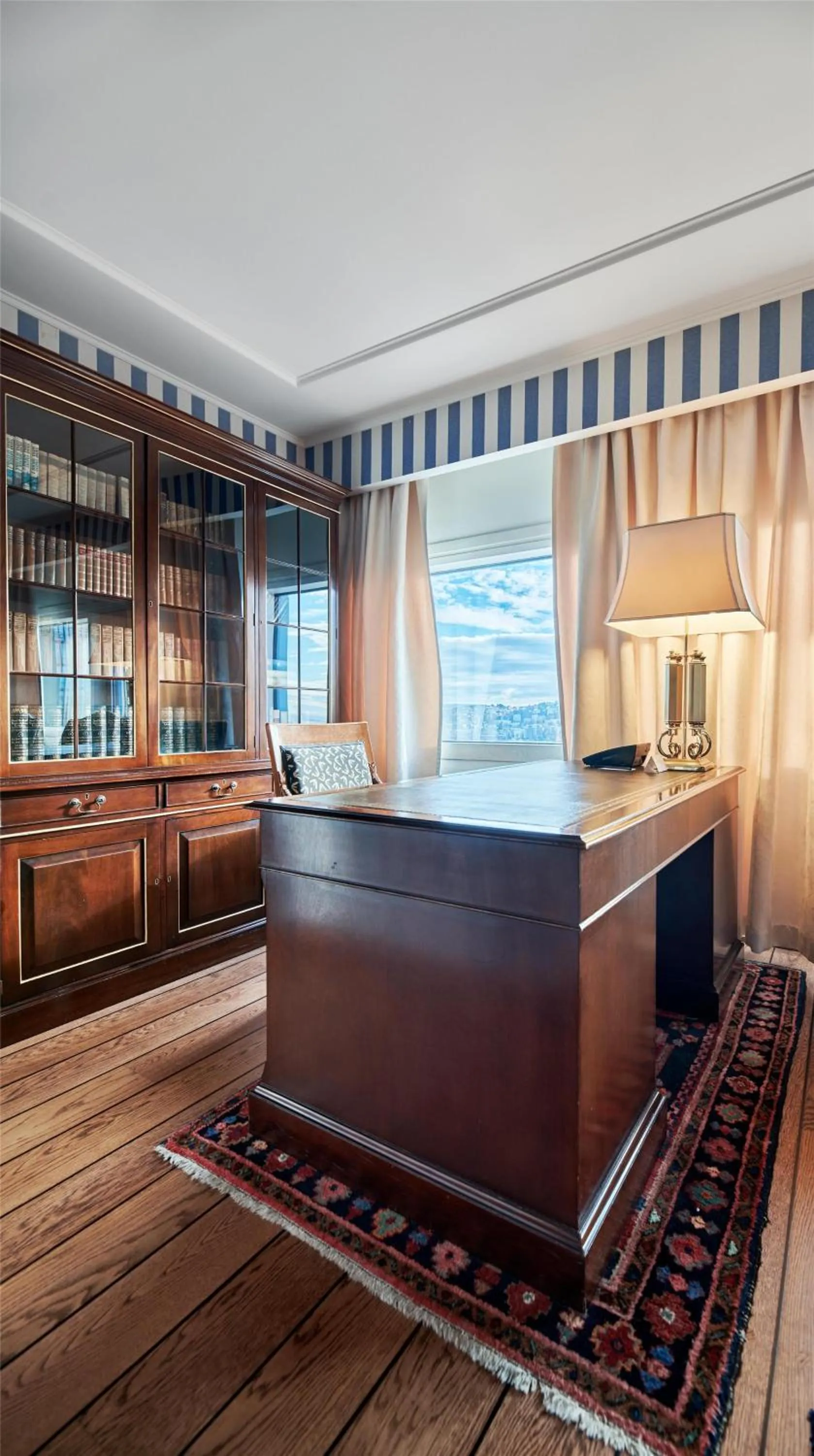 Photo of the whole room in Radisson Blu Plaza Hotel, Oslo