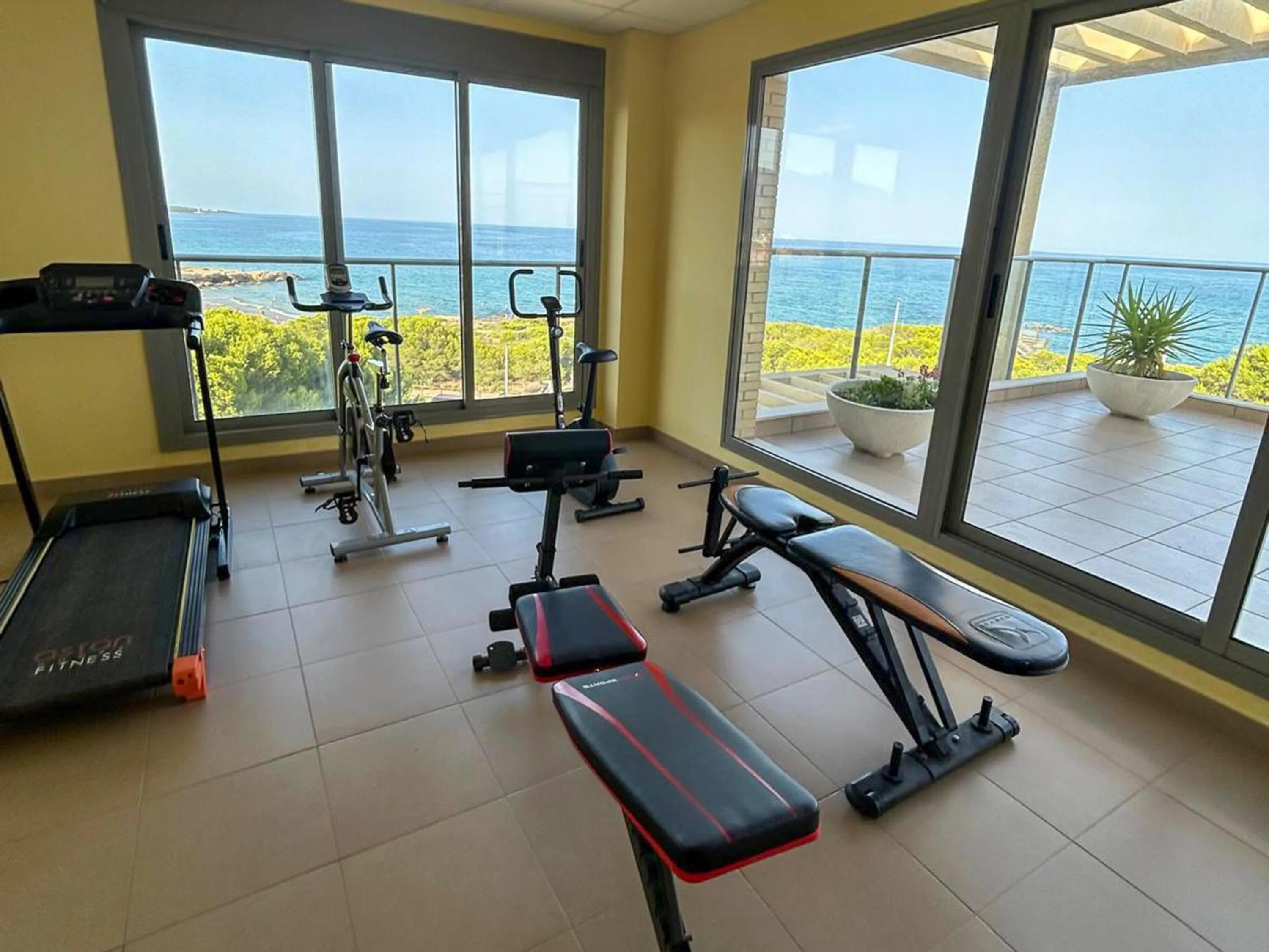 Fitness centre/facilities in Alcocebre Suites Hotel