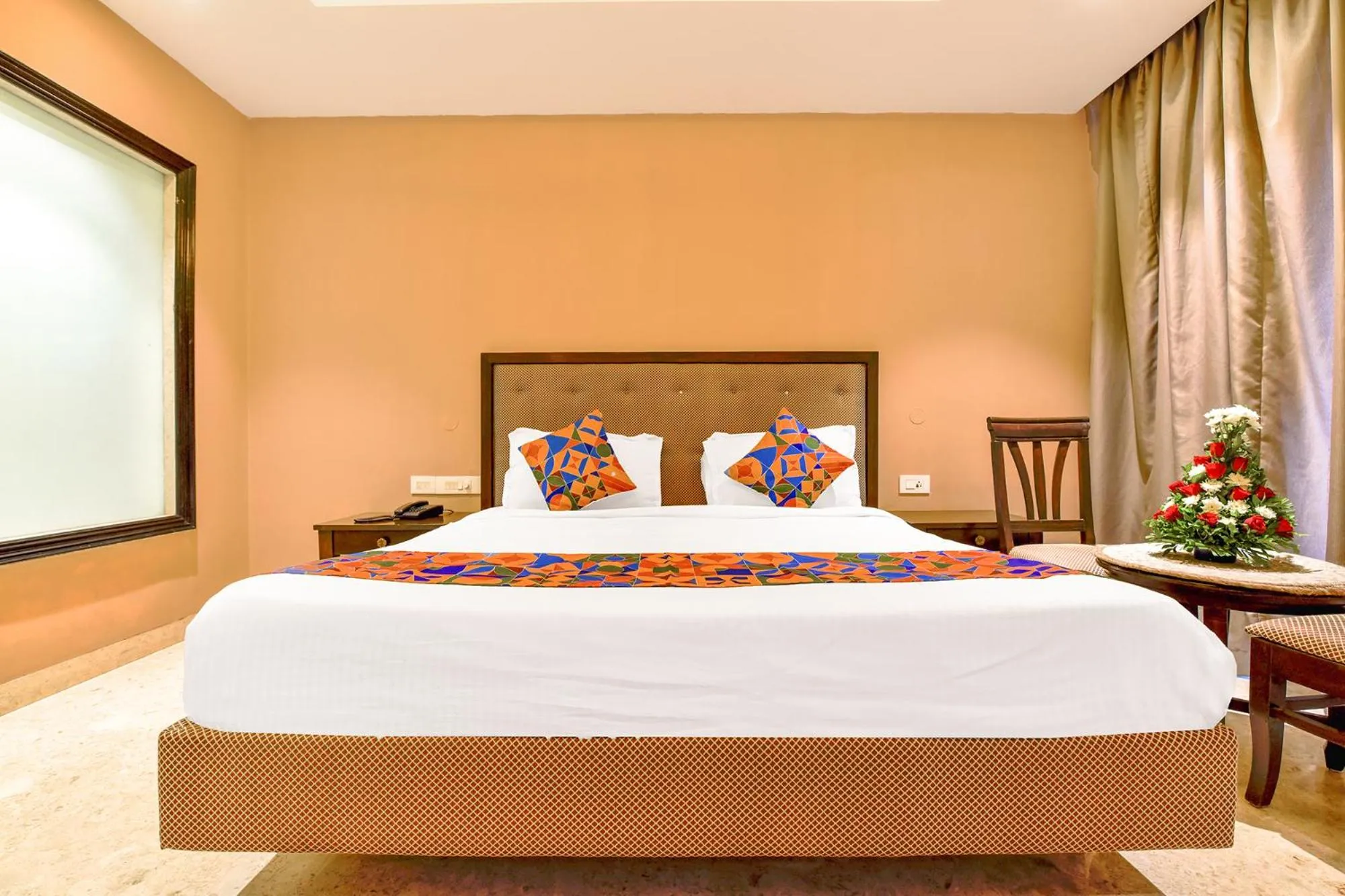 Bed in FabHotel Prime The King's Court - Nr Calangute Beach