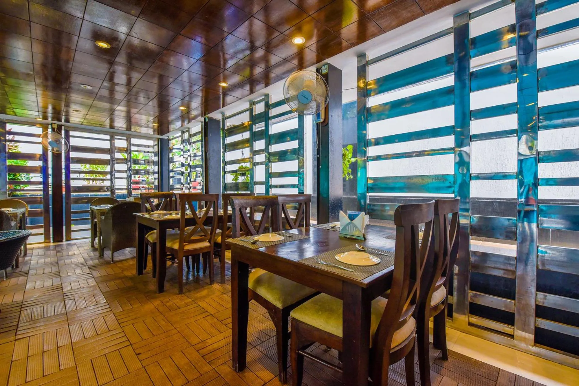 Restaurant/places to eat in FabHotel Prime The King's Court - Nr Calangute Beach