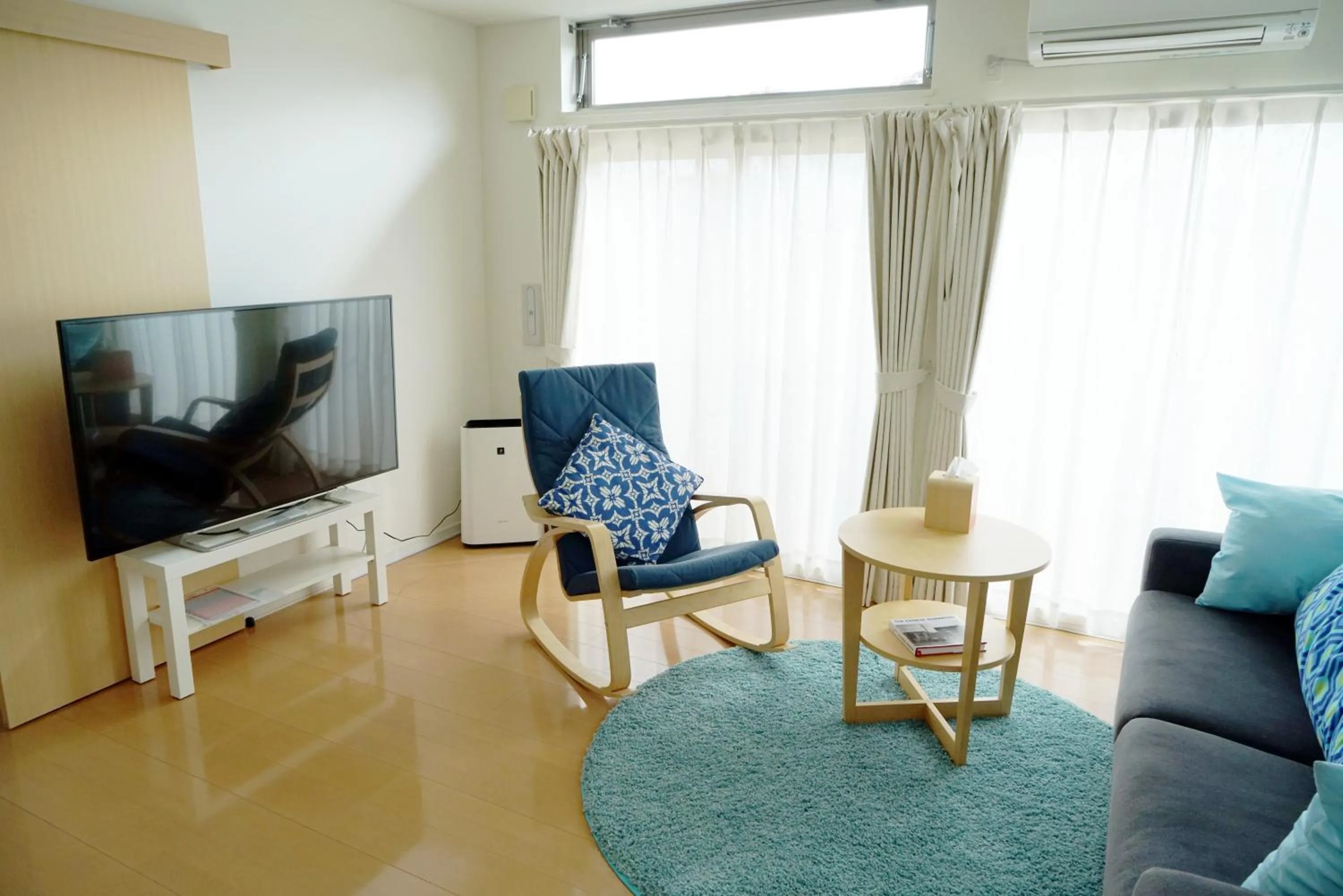 Communal lounge/ TV room in Villa Sapporo Honobono