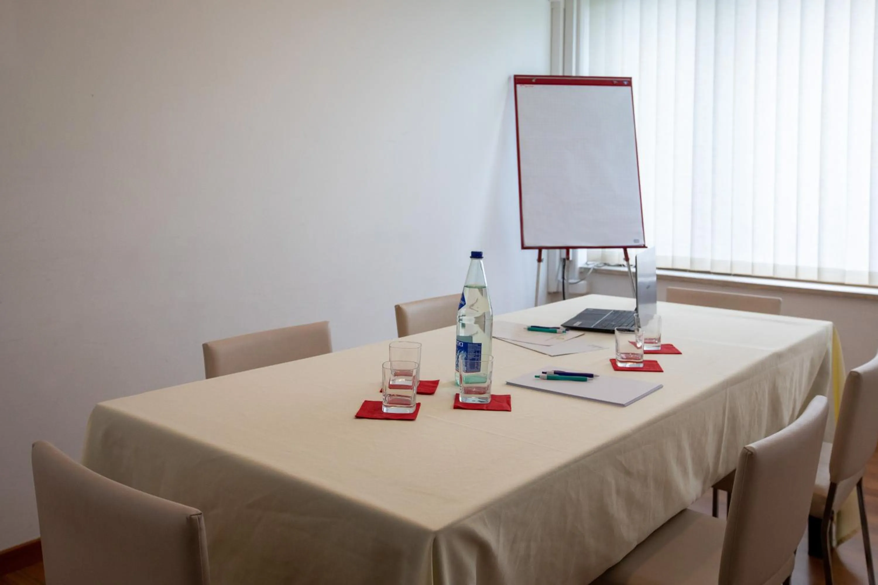 Lounge or bar in Hotel Palace del Conero