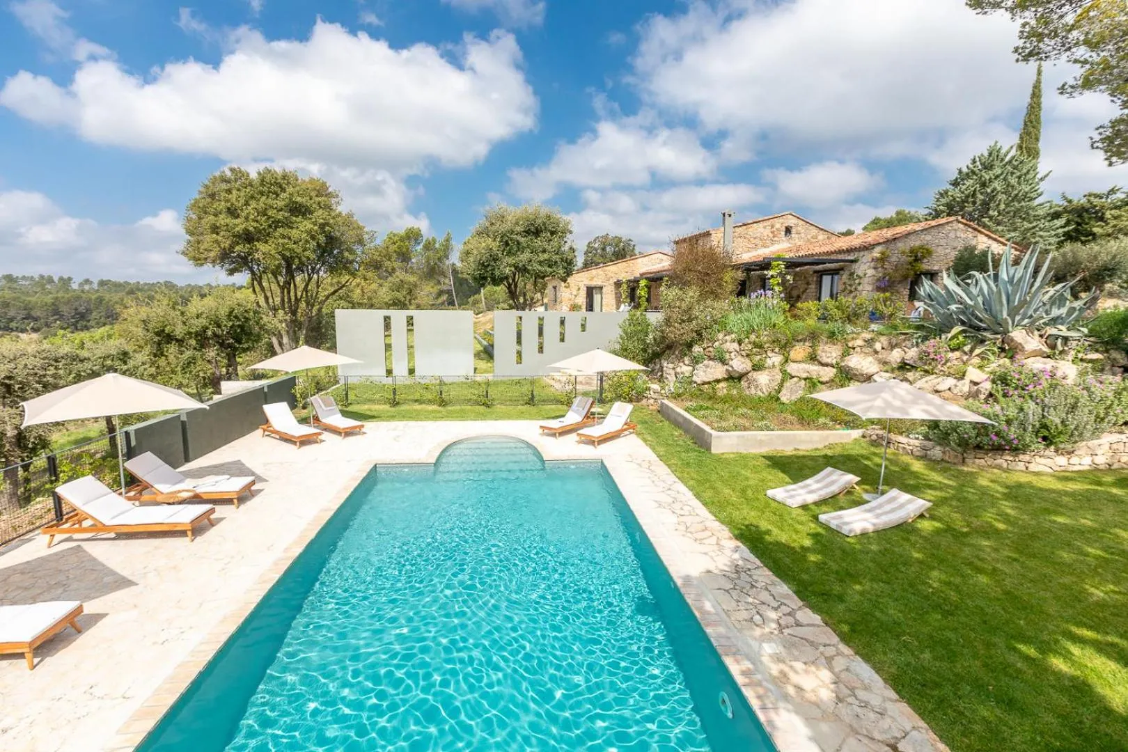 Property building in Domaine Monte Verdi