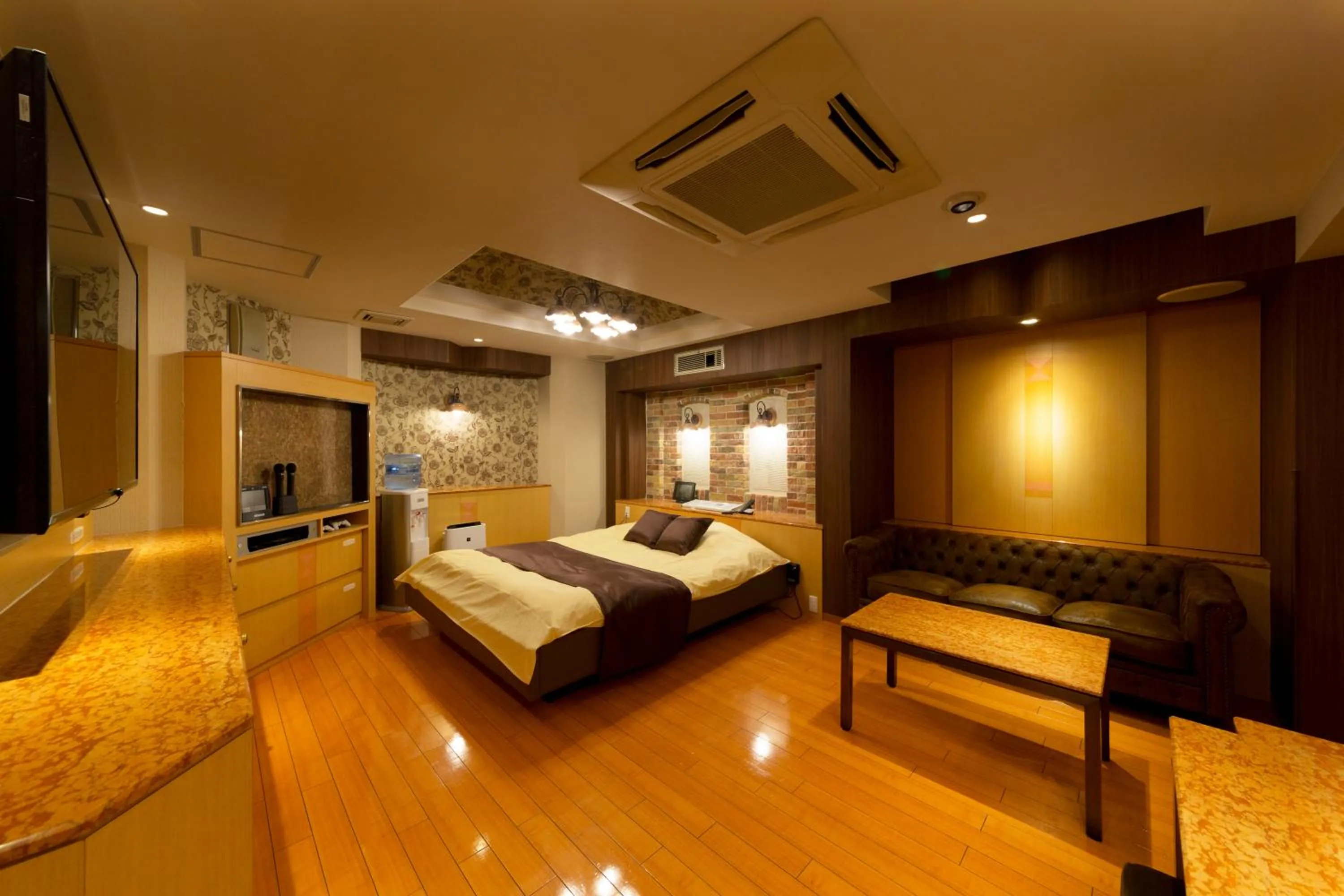 Bed in Hotel Luna Ikeda (Adult Only)