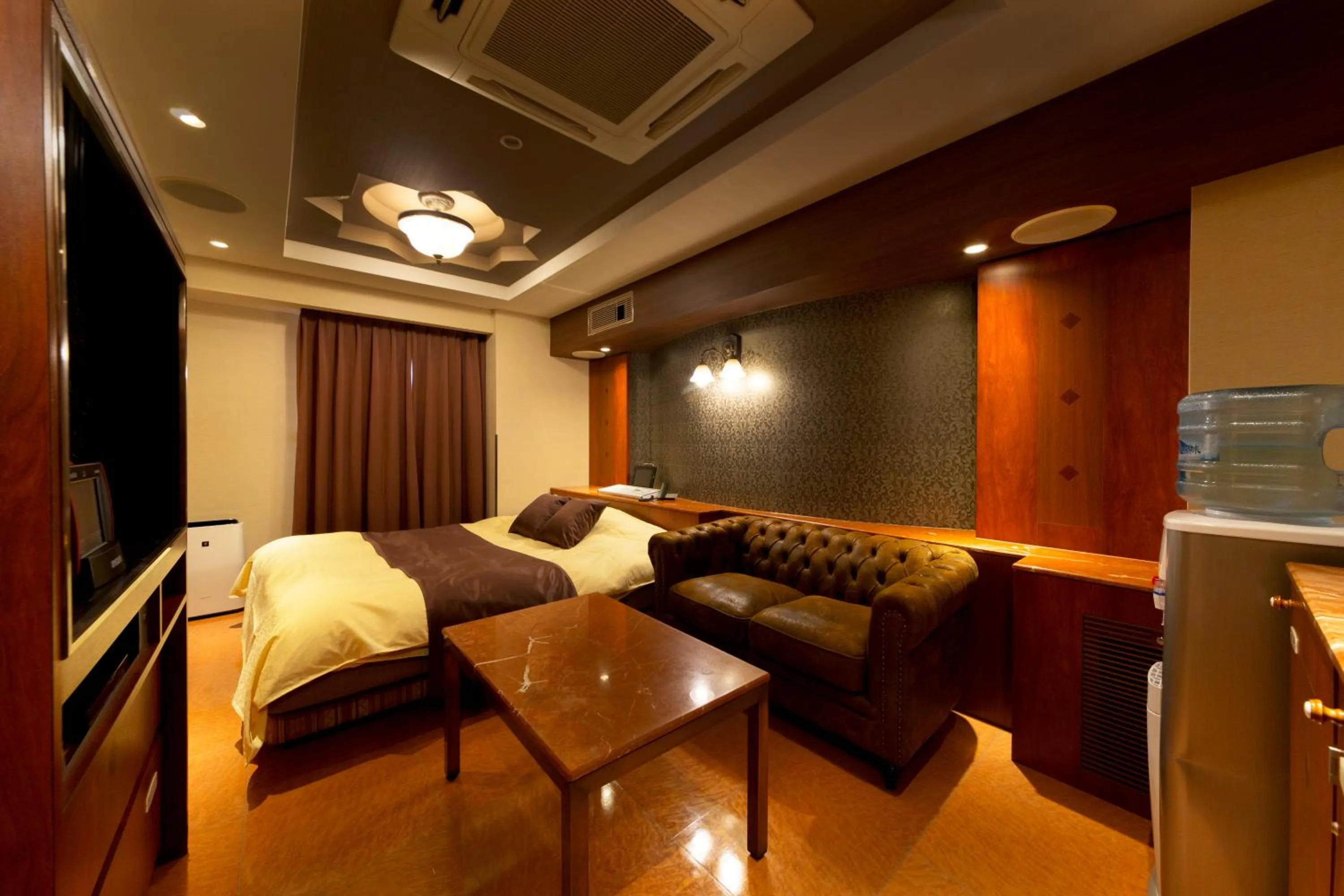 Hotel Luna Ikeda (Adult Only)