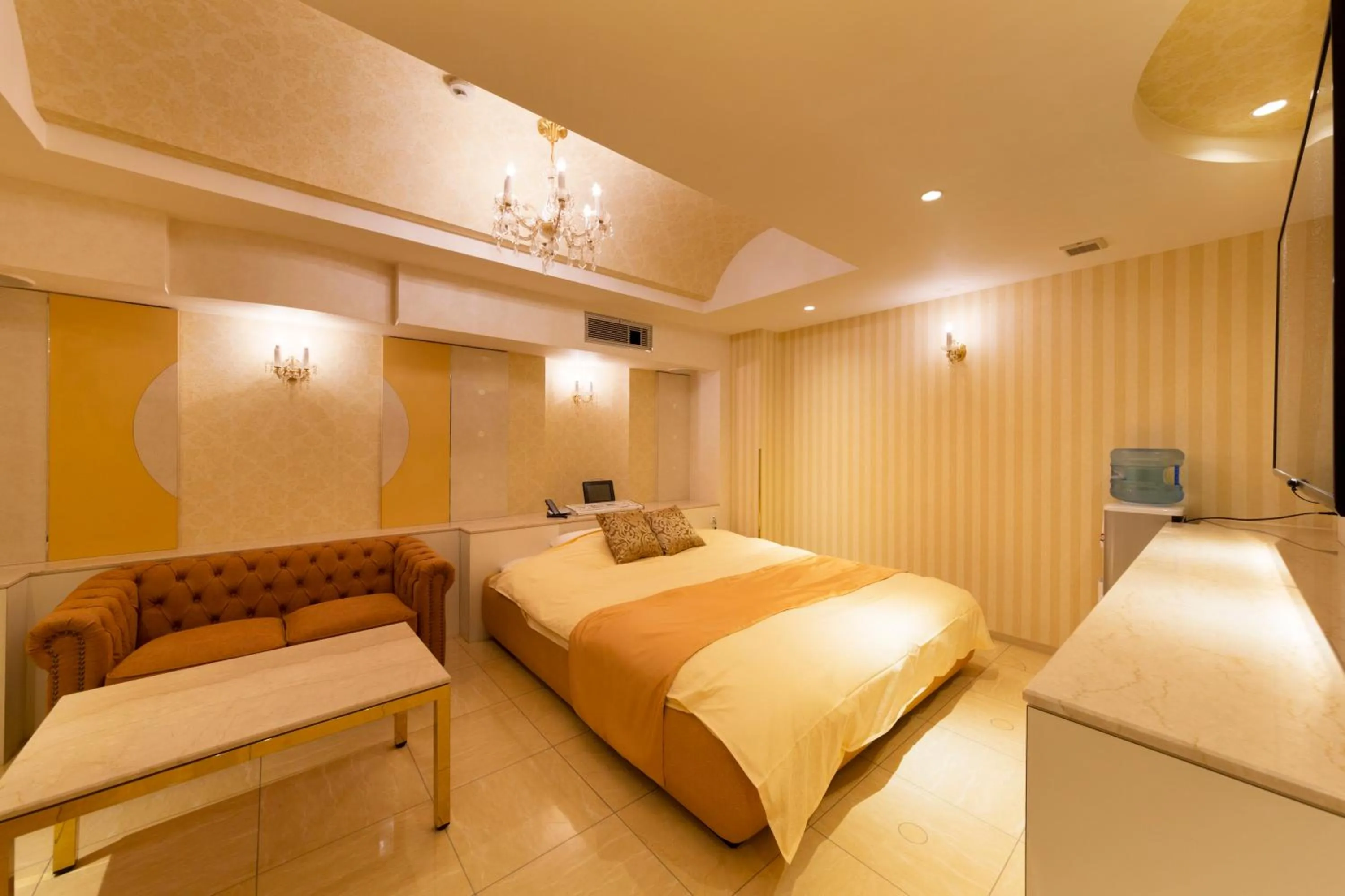 Bed in Hotel Luna Ikeda (Adult Only)