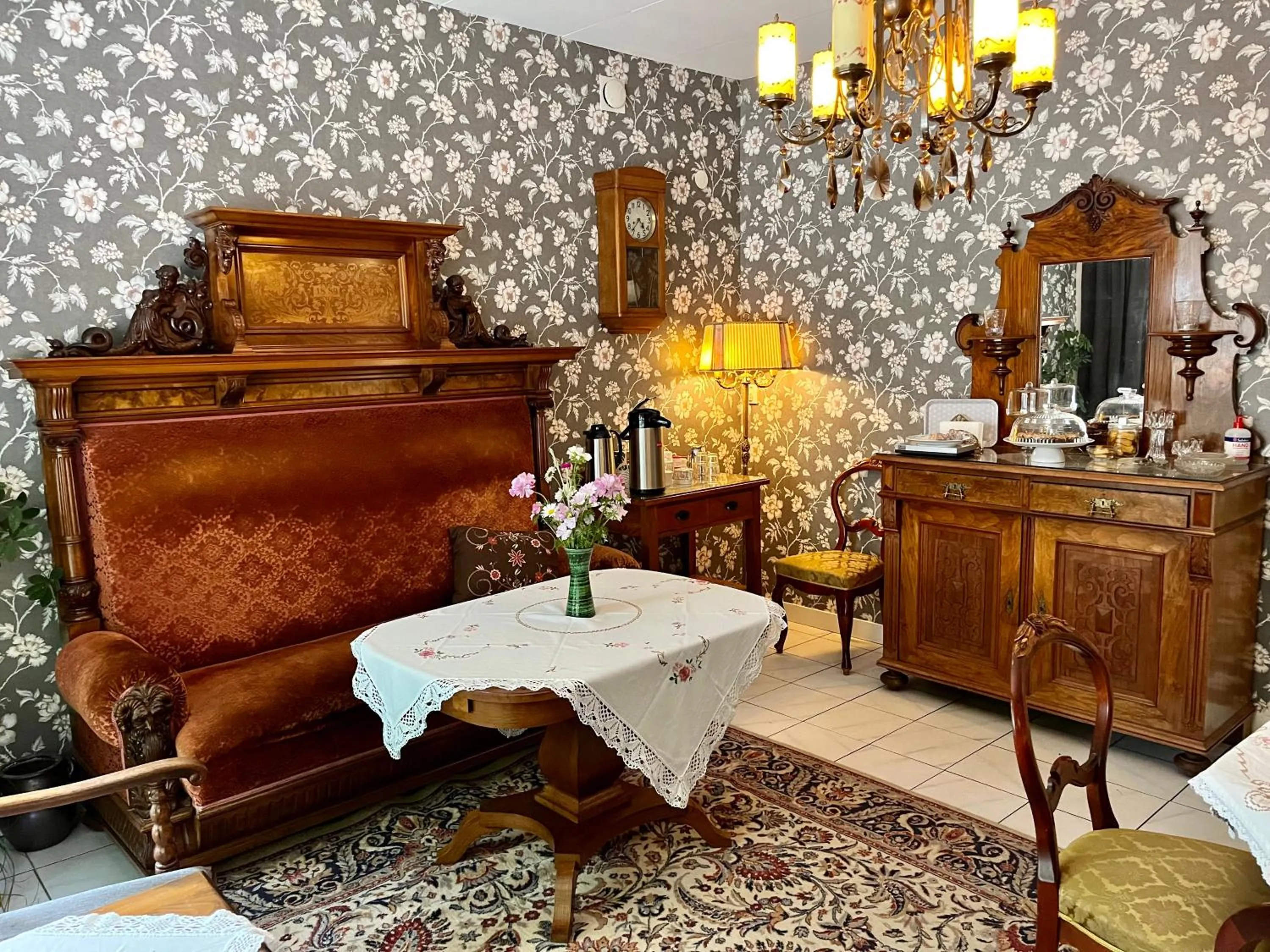 Coffee/tea facilities in Hotell Bele