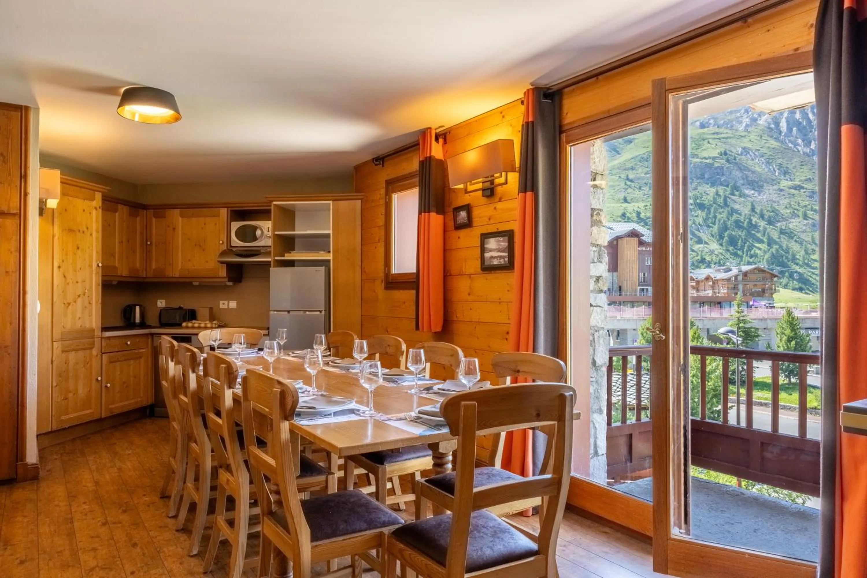 Résidences Village Montana by Les Etincelles