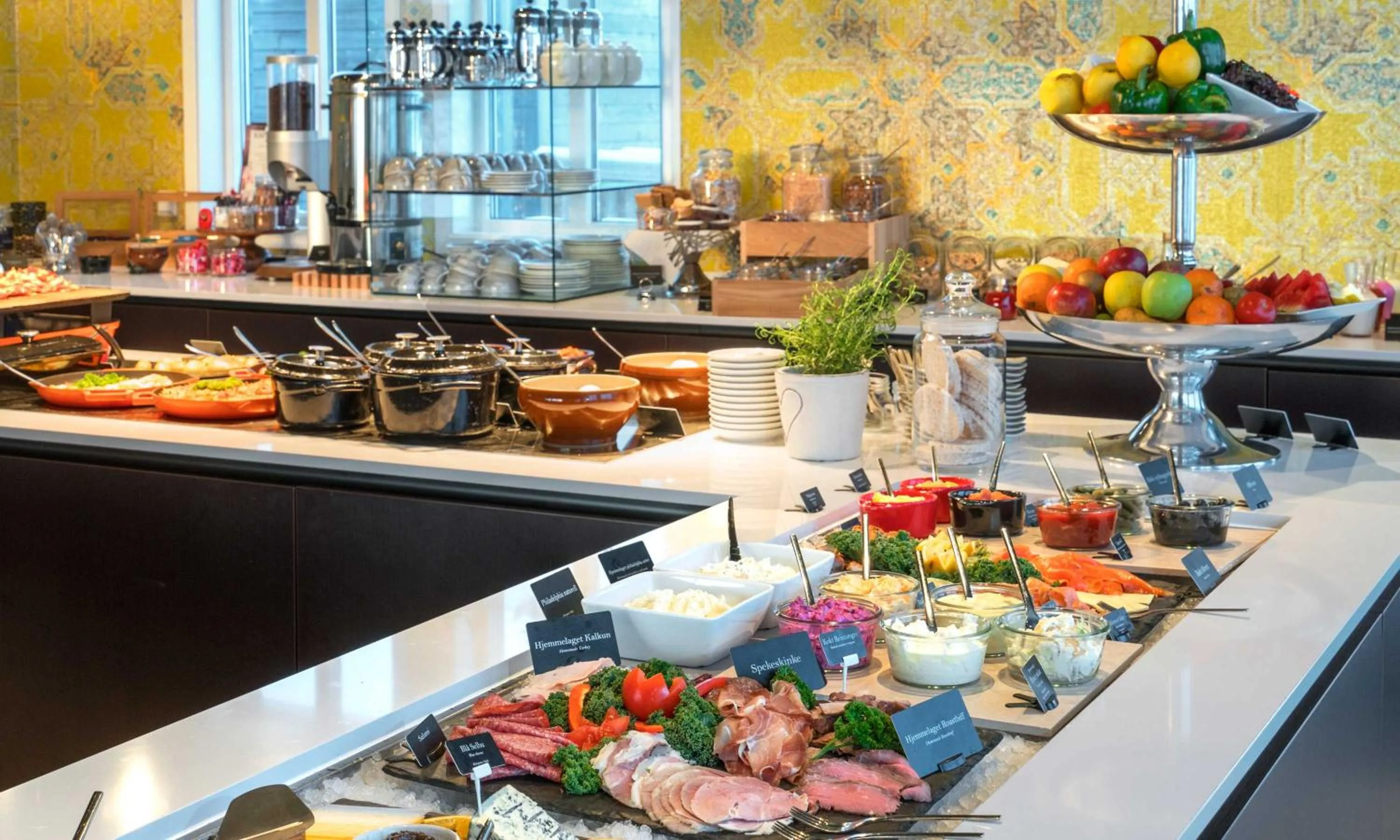 Buffet breakfast in Thon Hotel Kautokeino