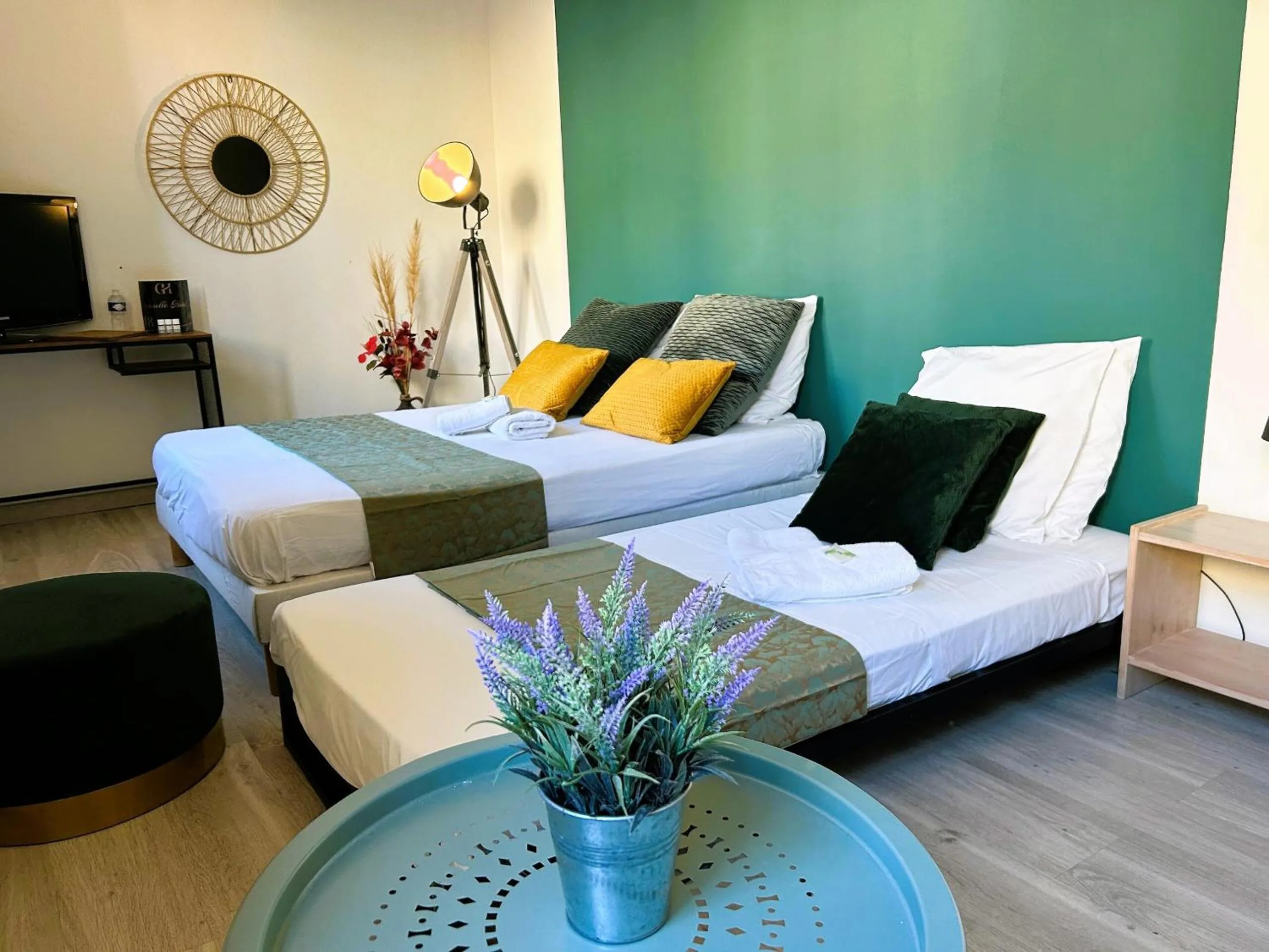 Bedroom, Bed in Gabrielle hôtel