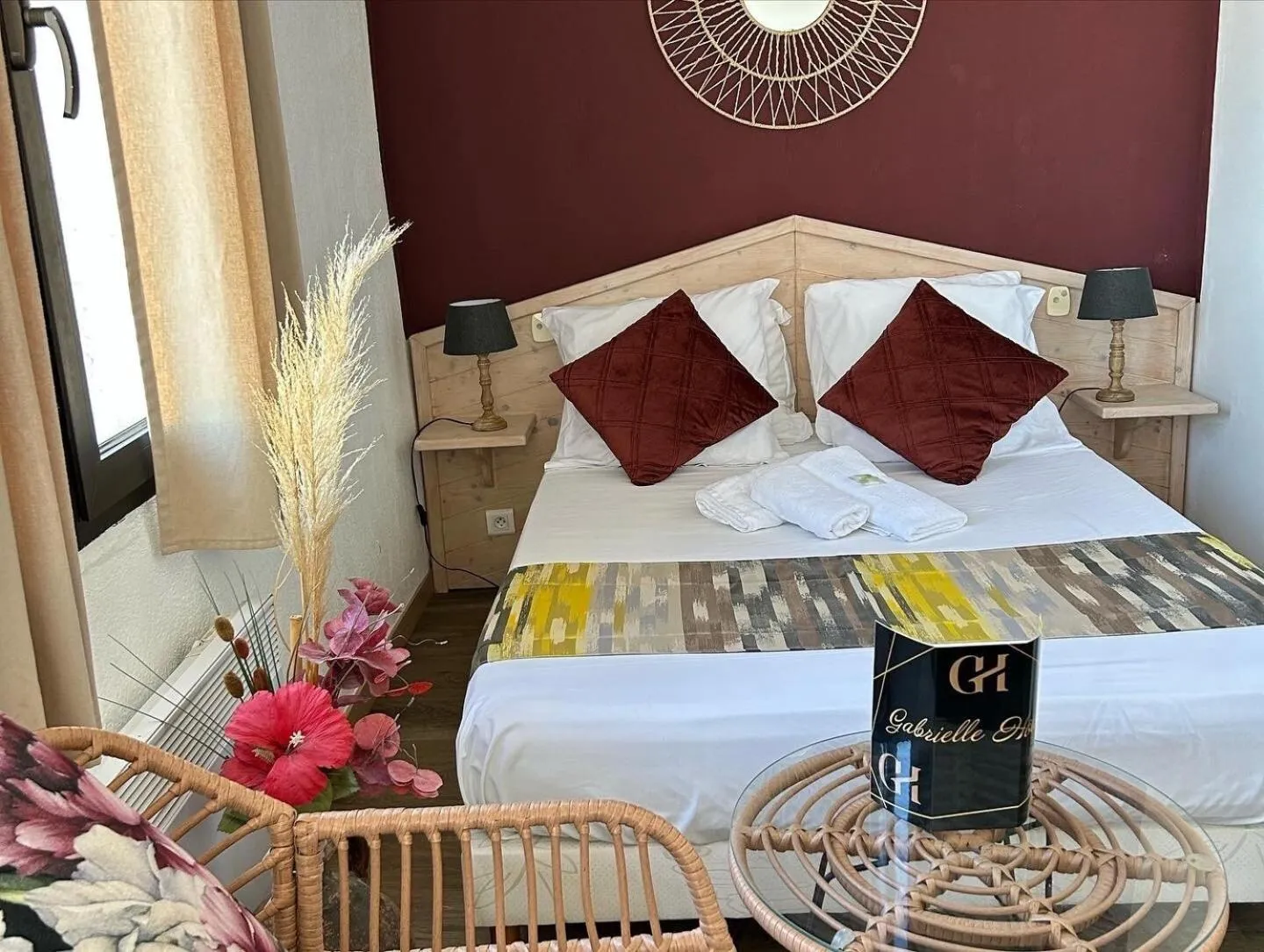 Bedroom, Bed in Gabrielle hôtel