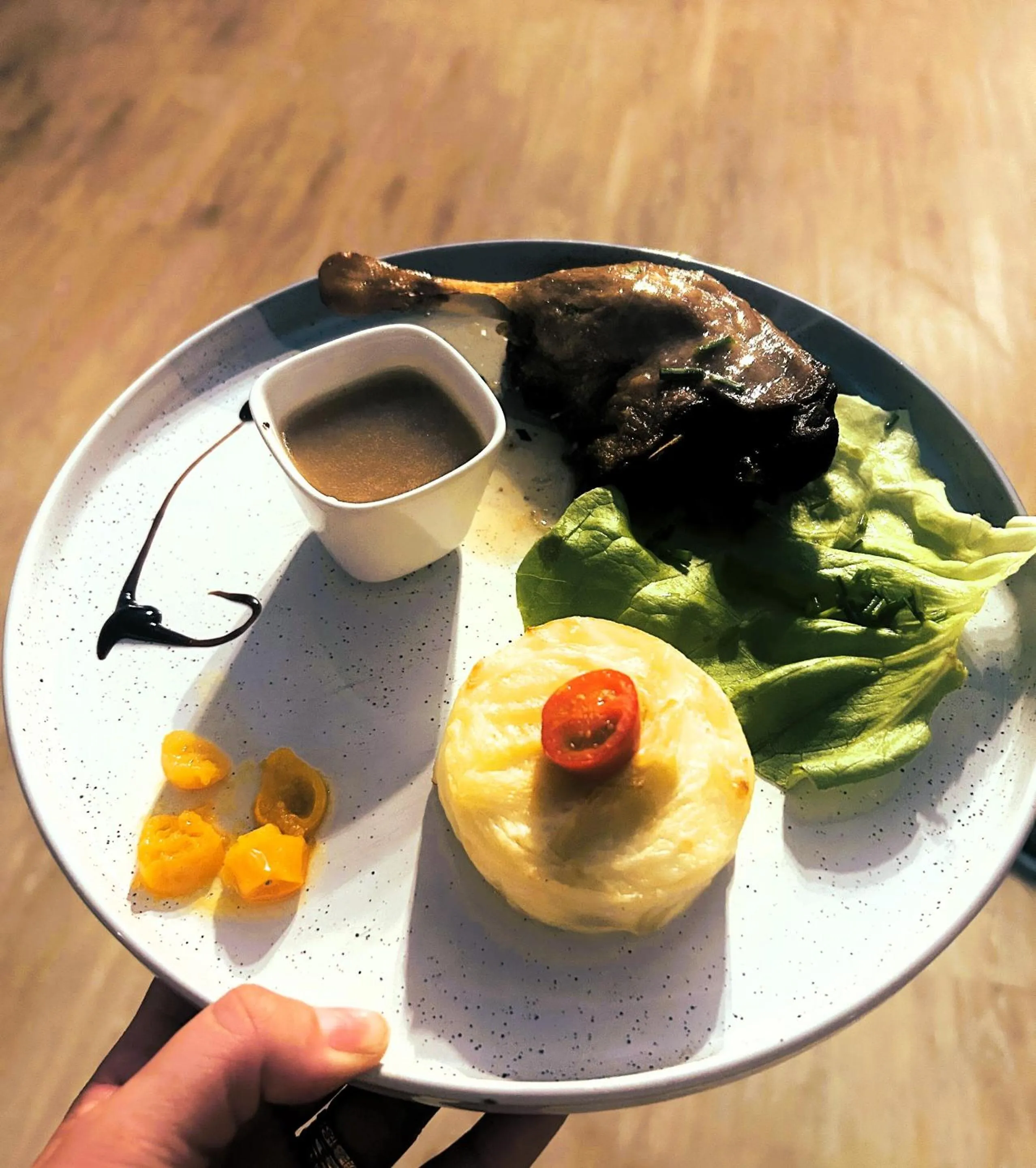 Kitchen or kitchenette in Gabrielle hôtel