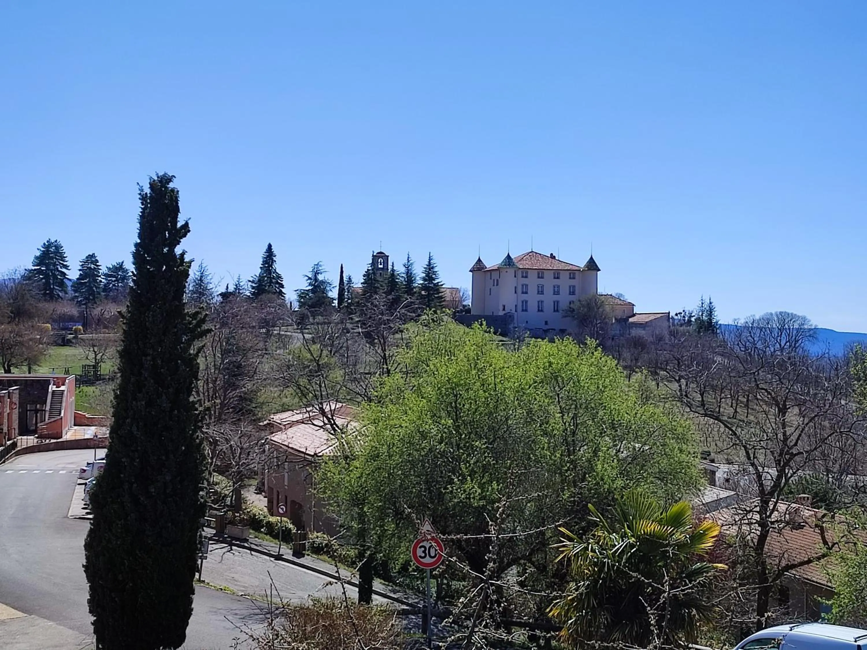 Property building in Gabrielle hôtel