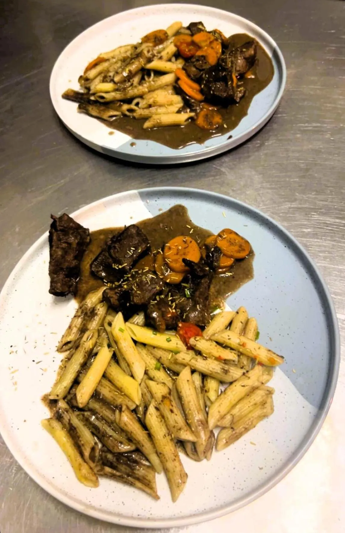 Kitchen or kitchenette in Gabrielle hôtel