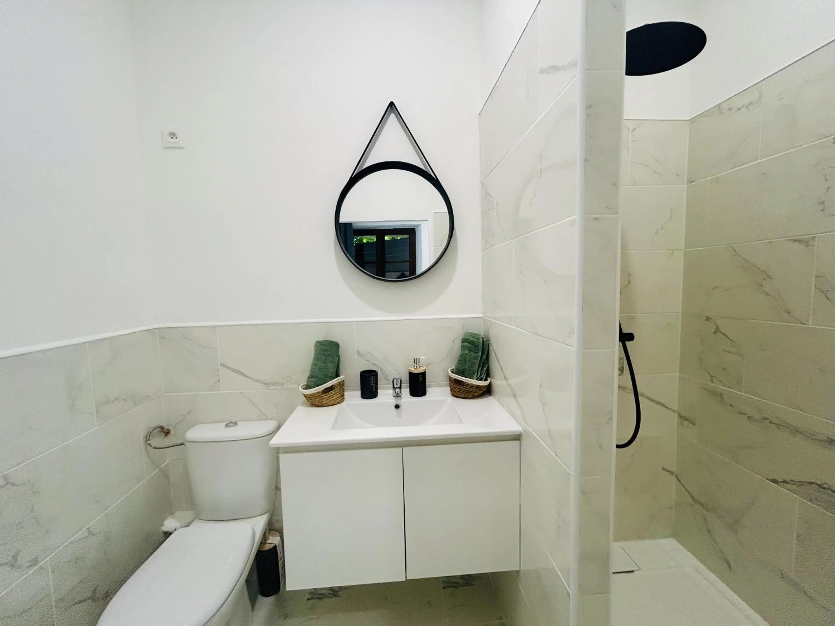 Bathroom in Gabrielle hôtel