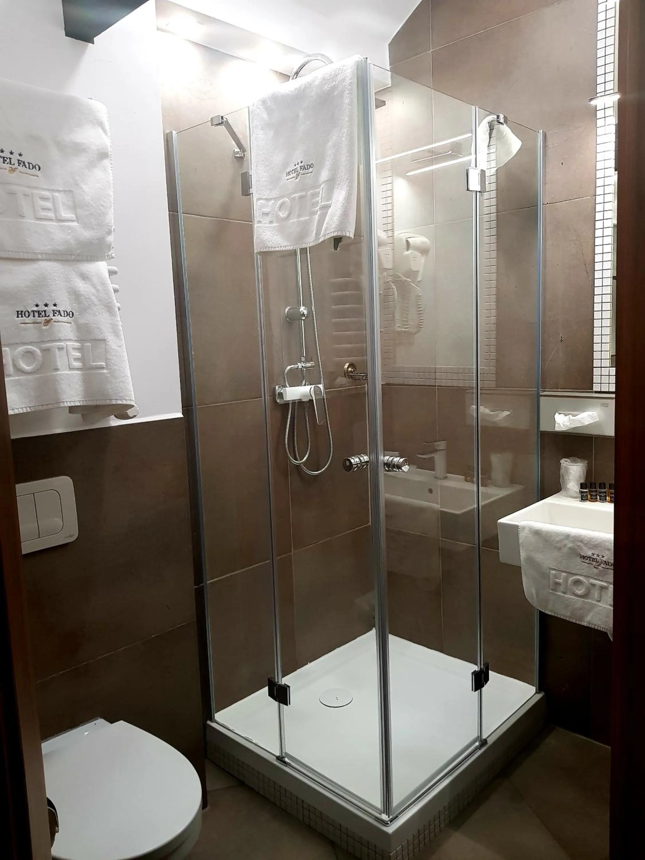 Bathroom in Hotel Fado