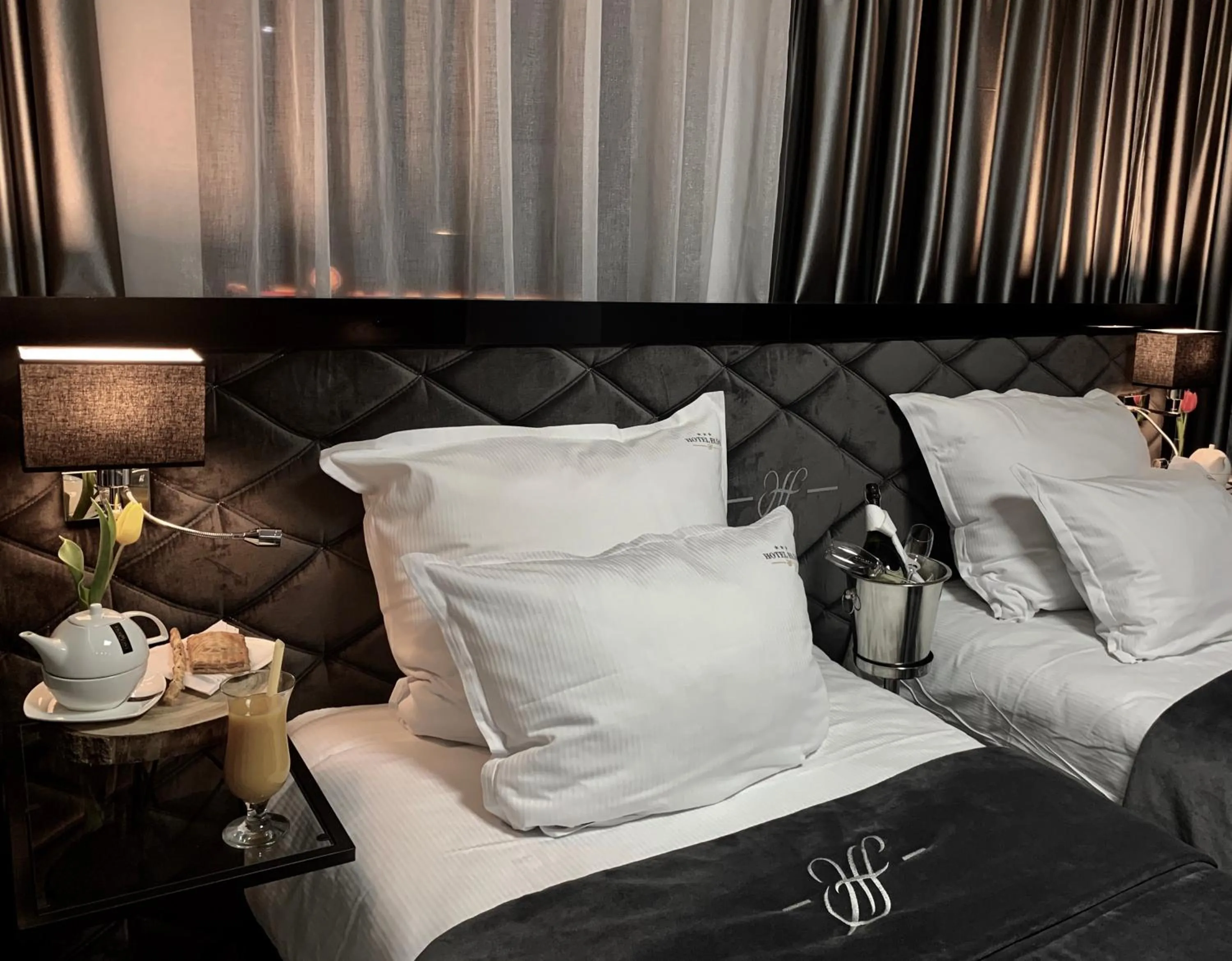 Food and drinks, Bed in Hotel Fado