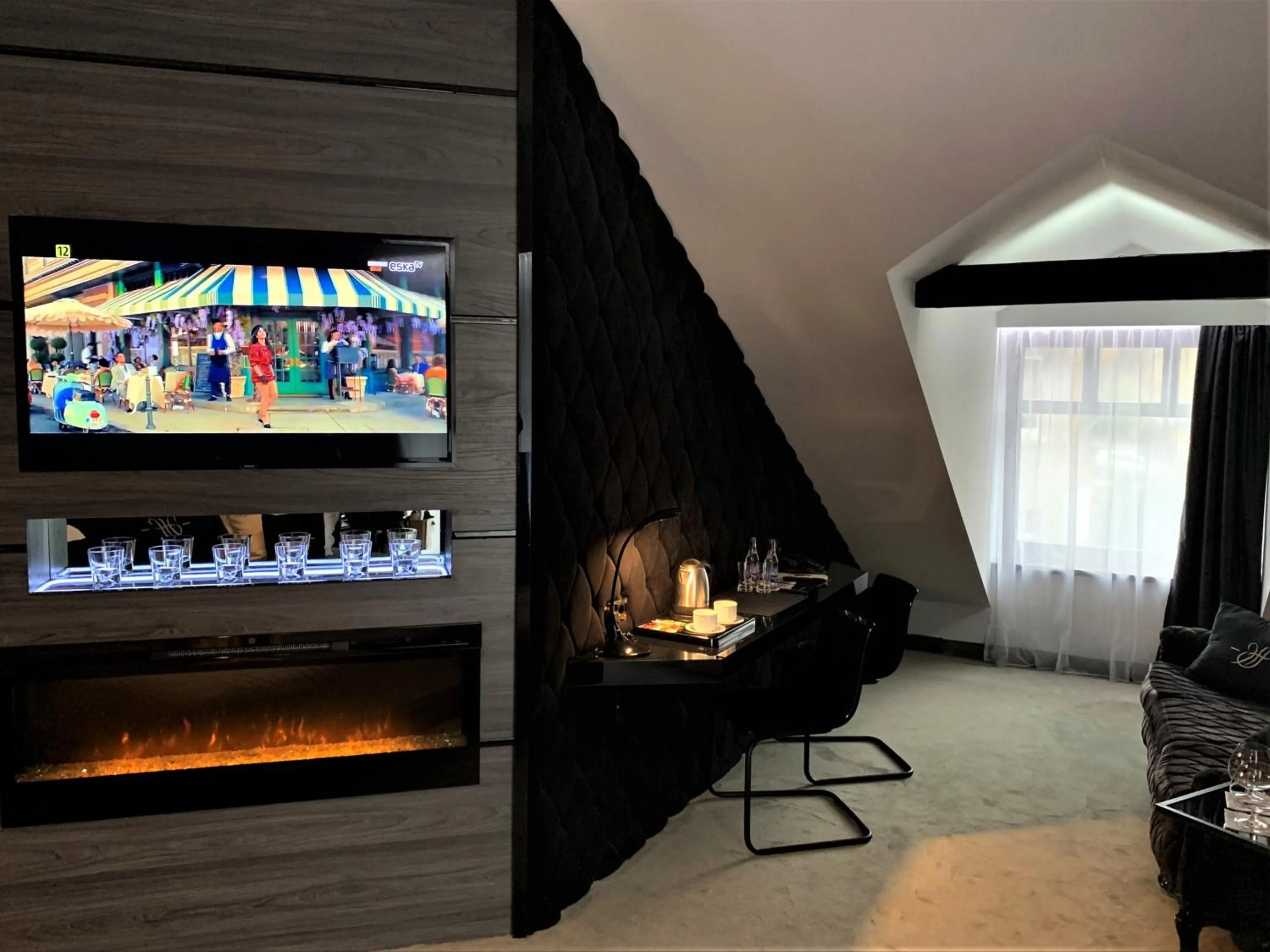 TV and multimedia in Hotel Fado