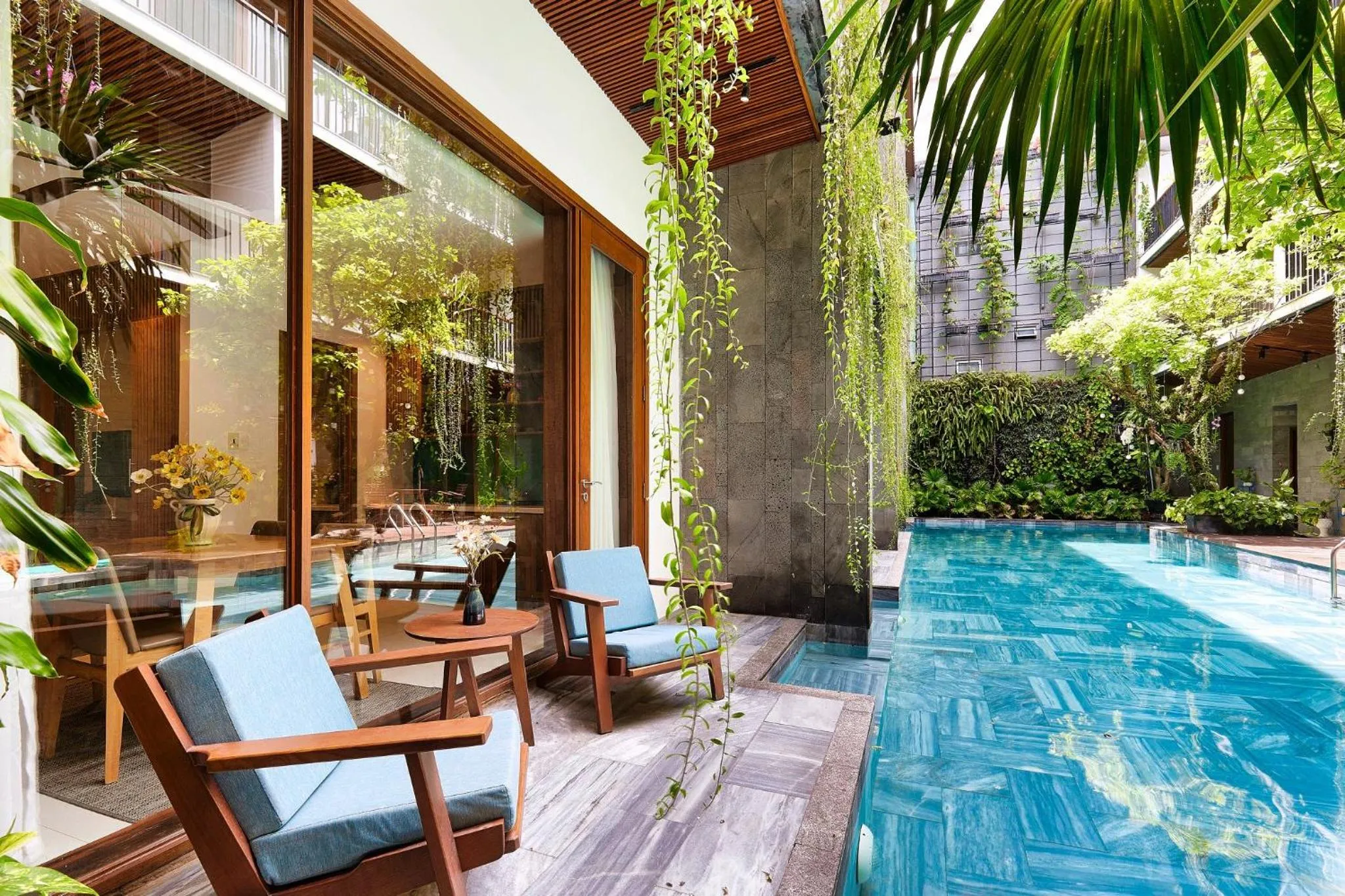 Tam House Villa Hotel