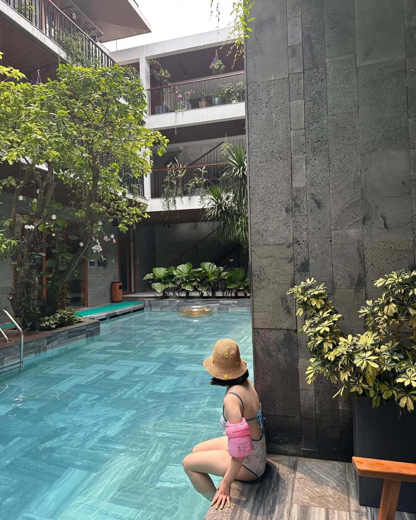 Tam House Villa Hotel